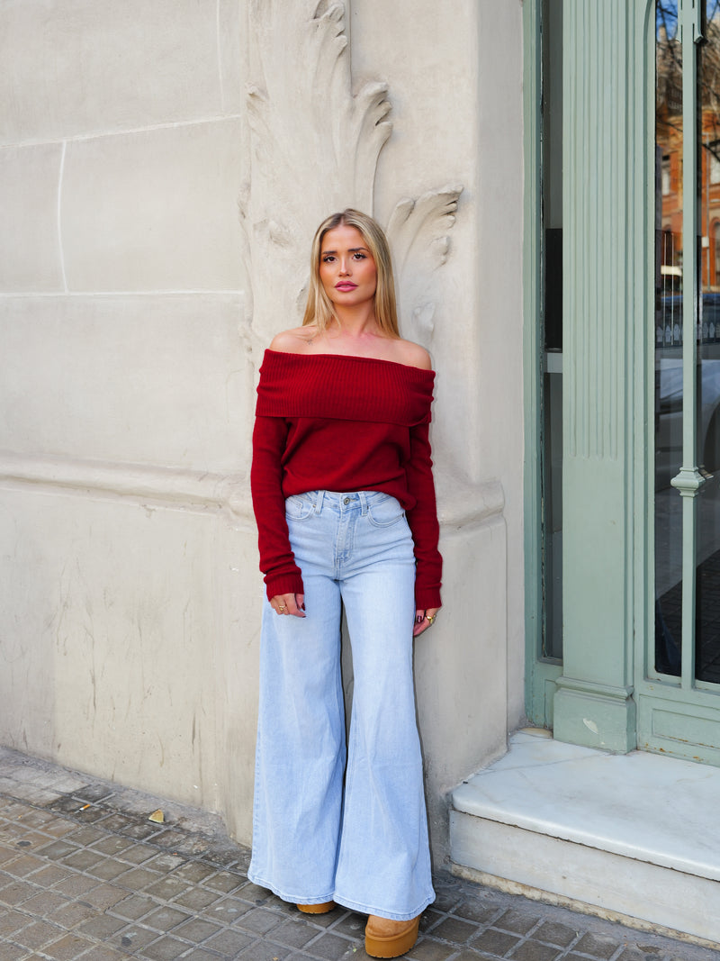 Bardot sweater with wine sleeves