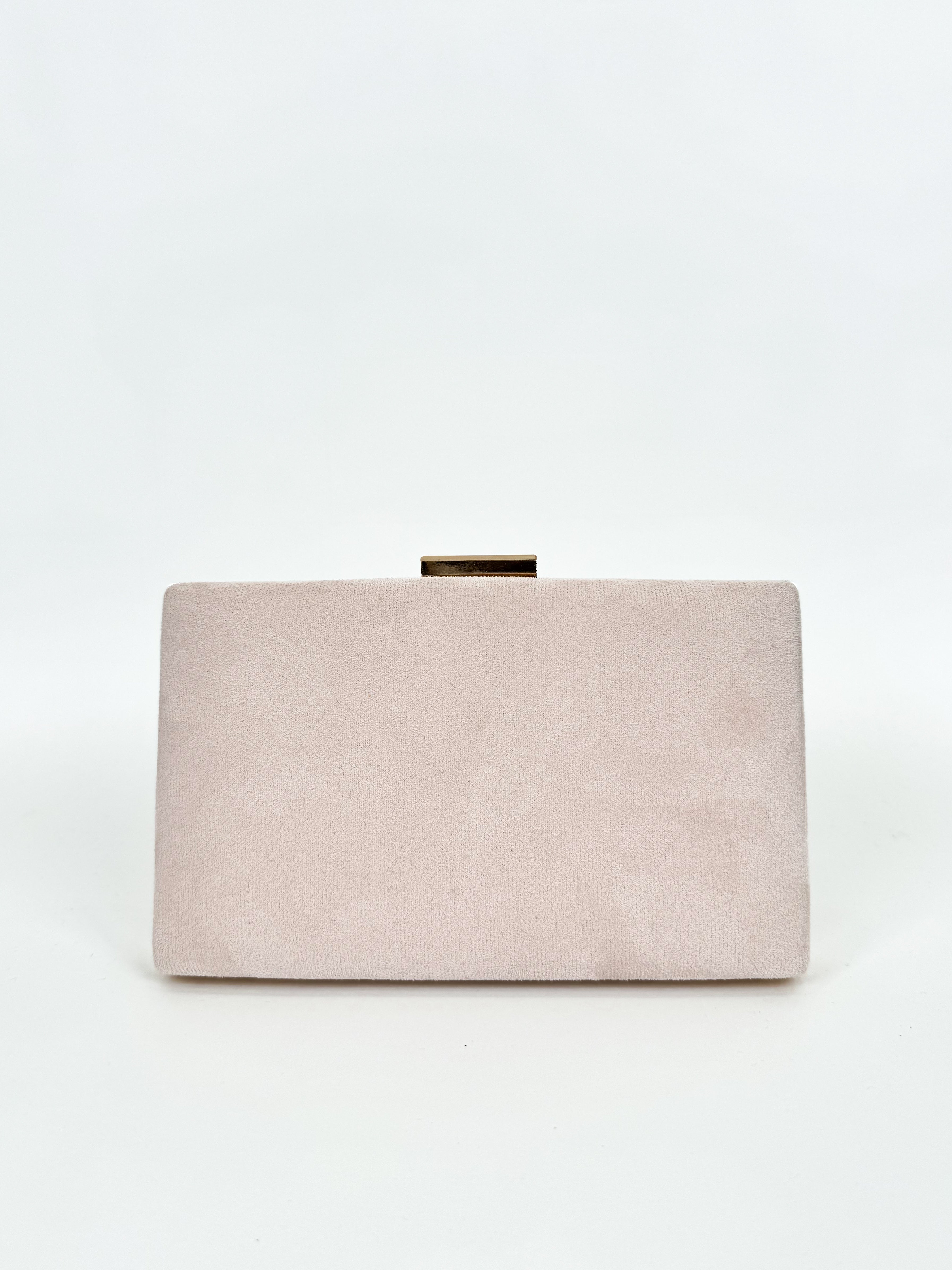 Nude horizontal clutch