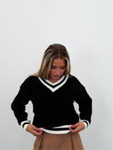 V-neck sweater black bands