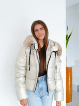 Chaqueta puffy brillo beige