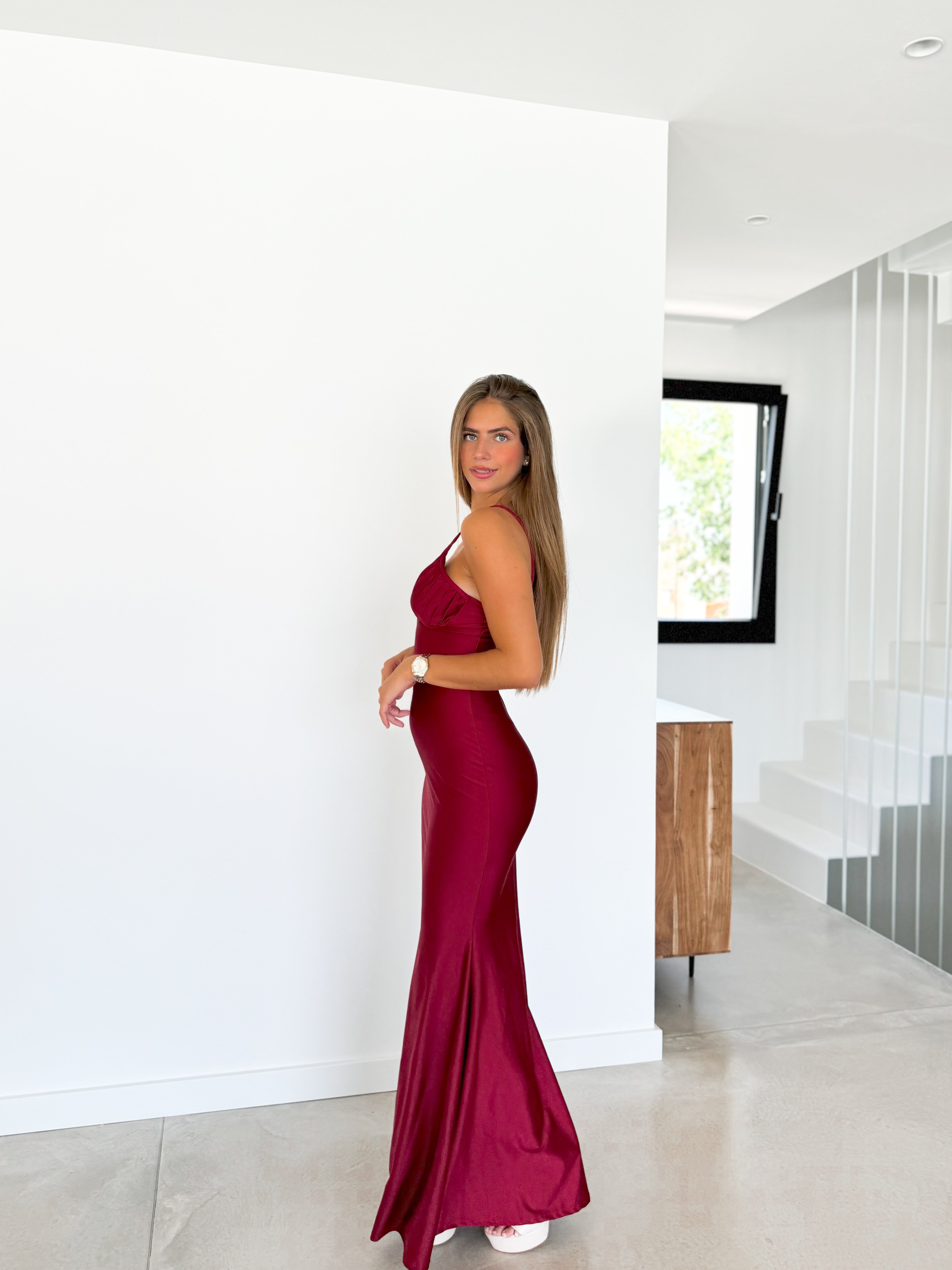 Burgundy mermaid shell peak dress