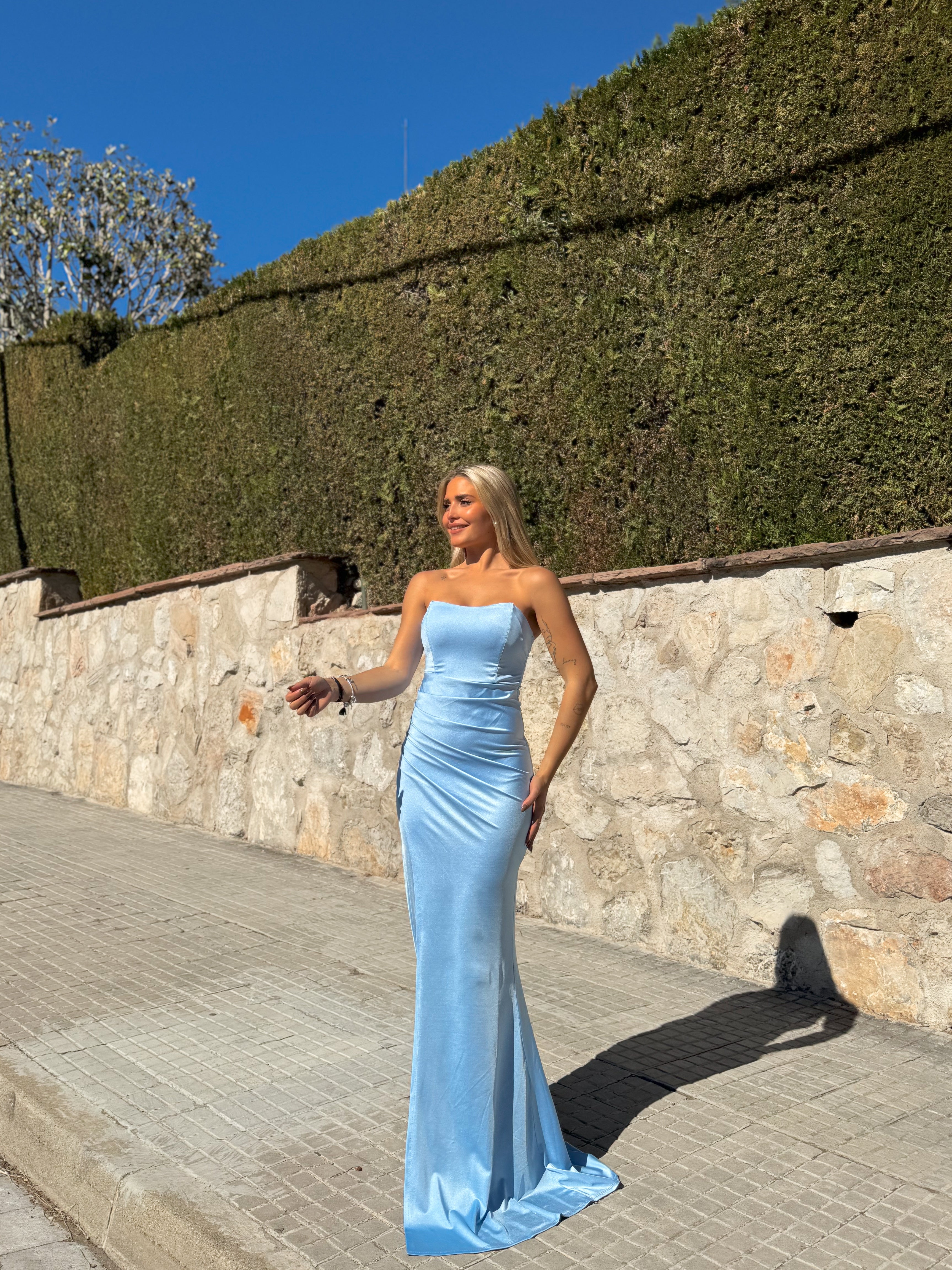 Strapless strapless dress intertwined light blue