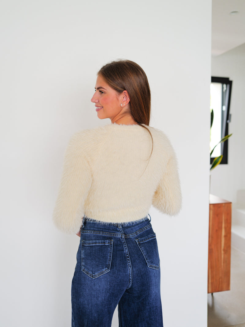 Beige fur zipper sweater