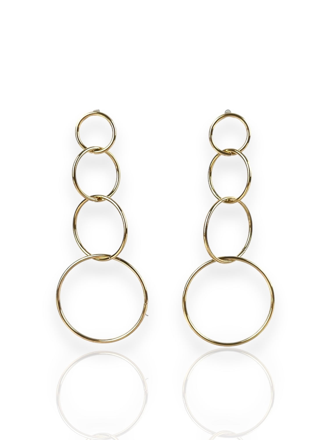 Gold plated intertwined circles earrings