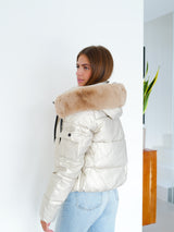 Chaqueta puffy brillo beige