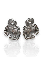 Silver plated flower wave earrings