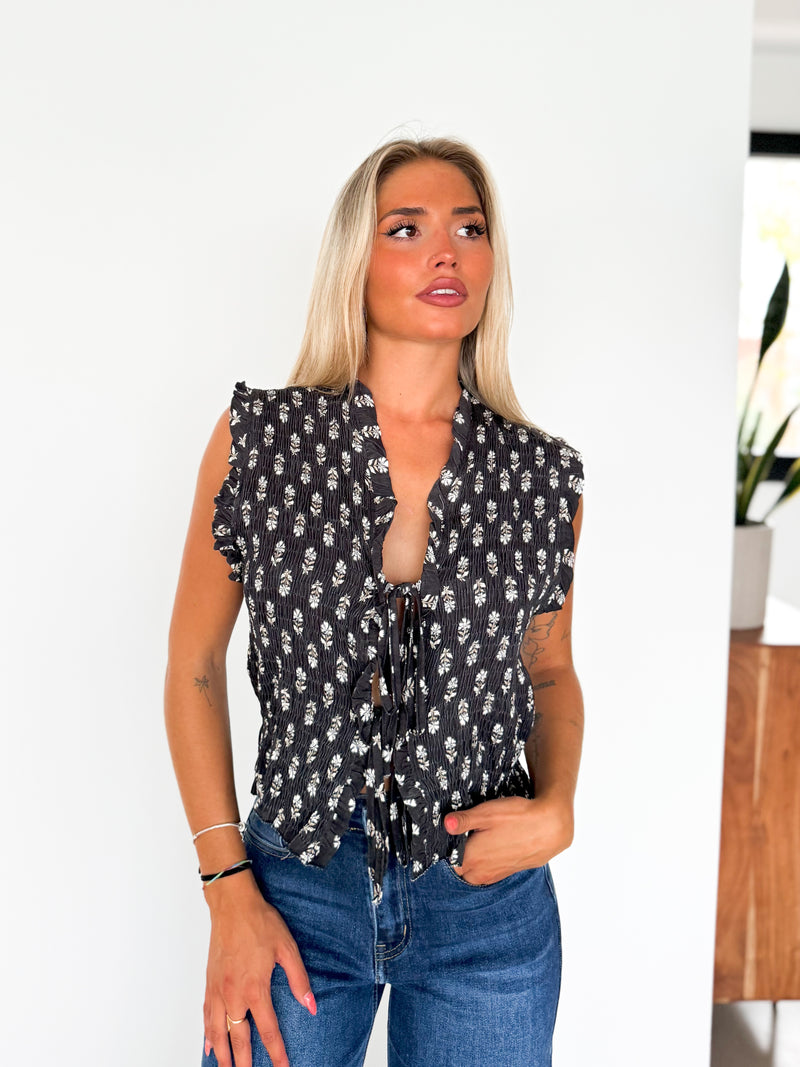 Flower nest blouse