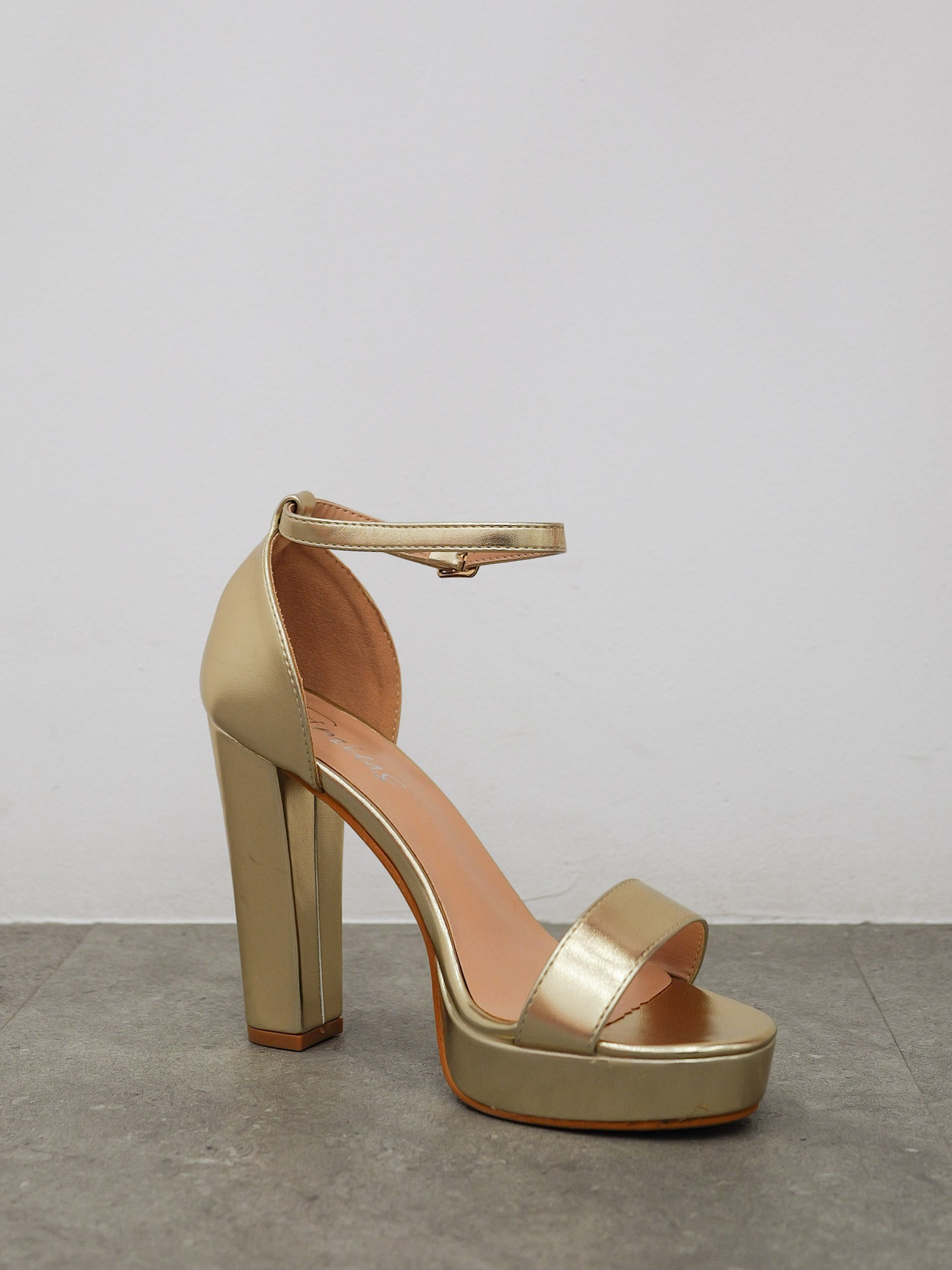 Golden heel platform sandal