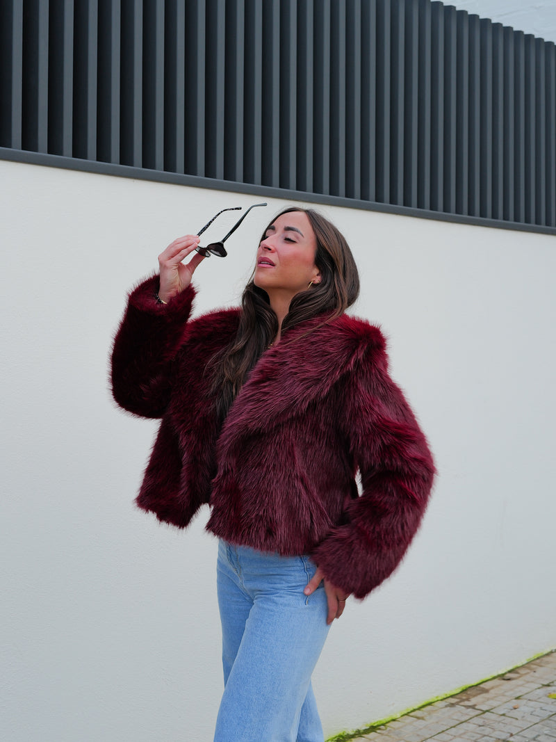 Burgundy lapel fur jacket