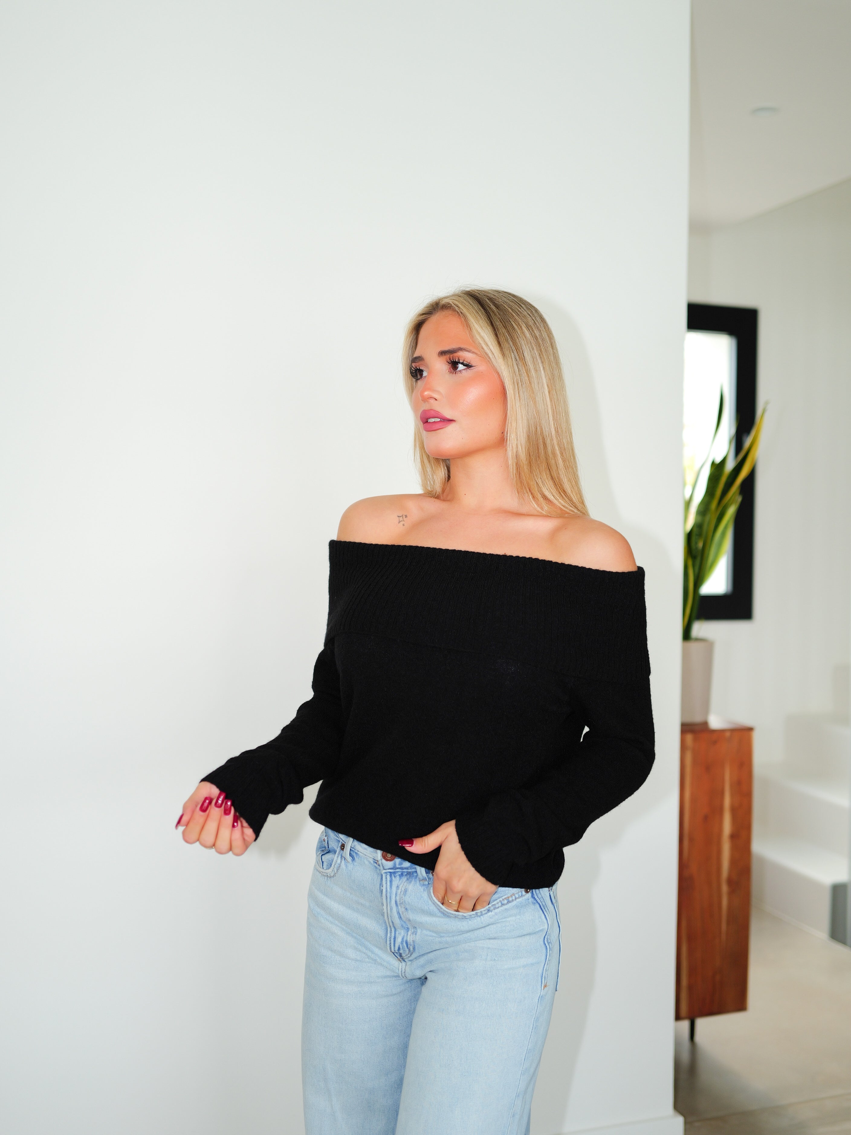 Sweater bardot sleeves black