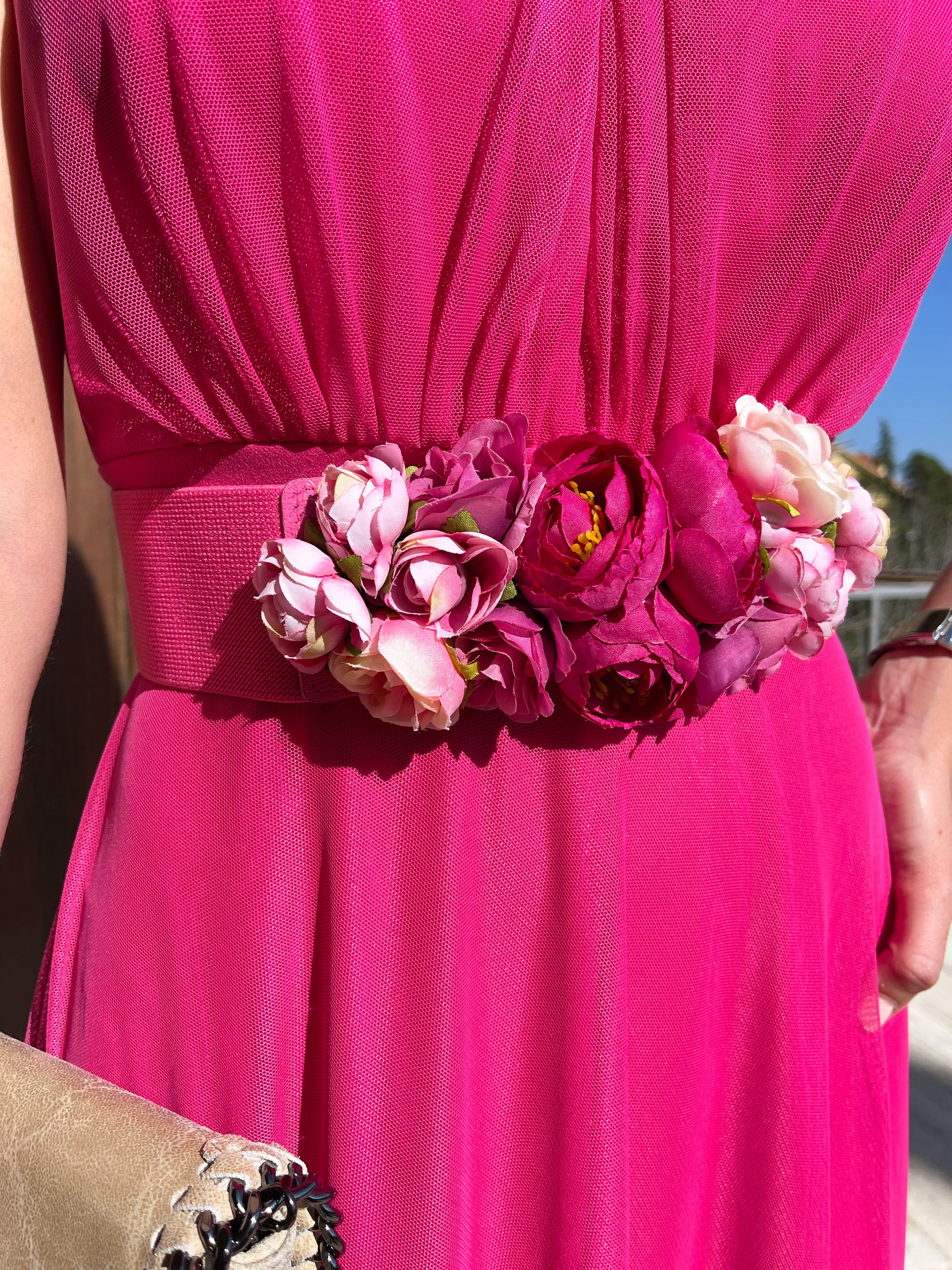 Fuchsia flower belt