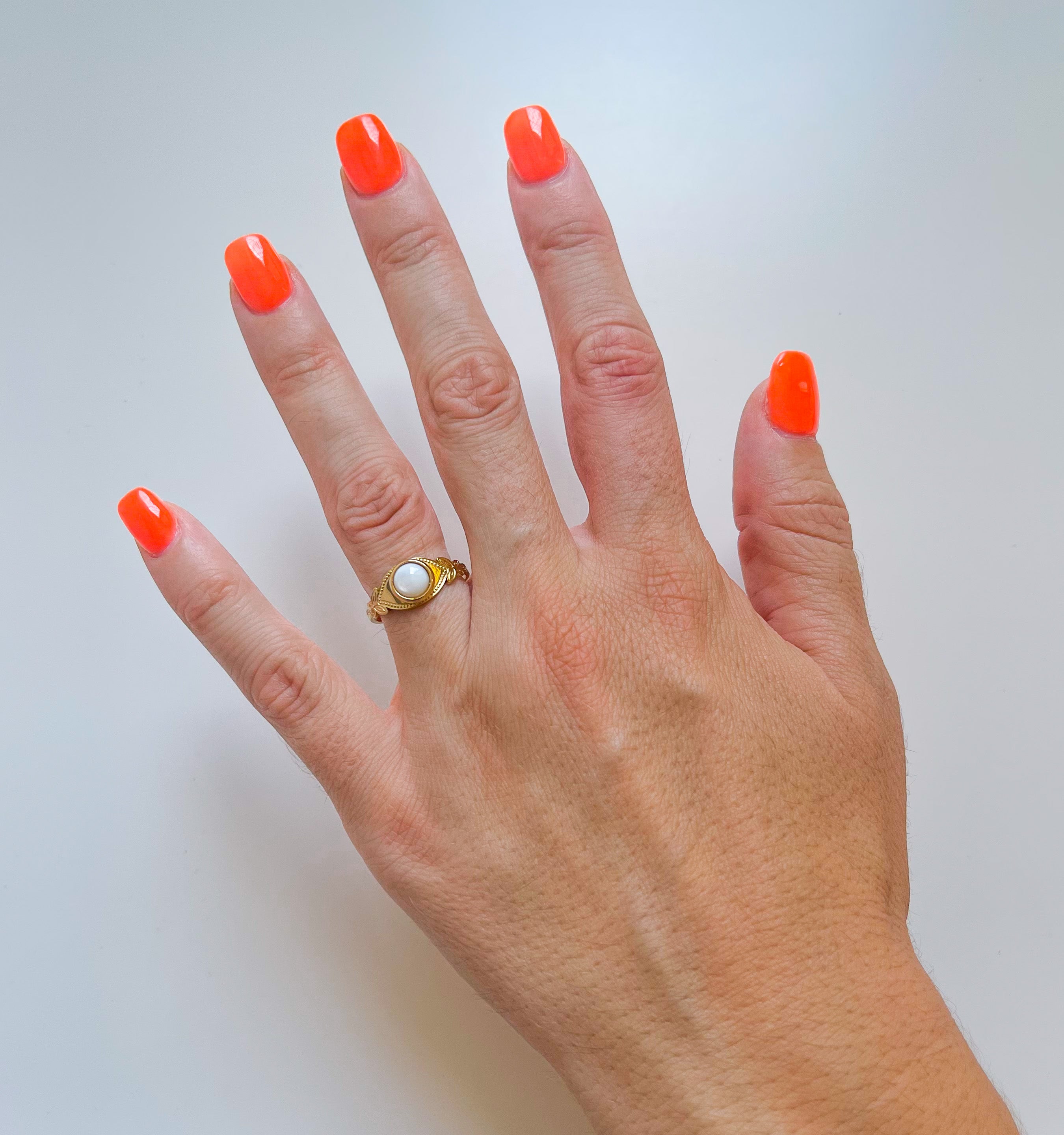 Golden white stone ring