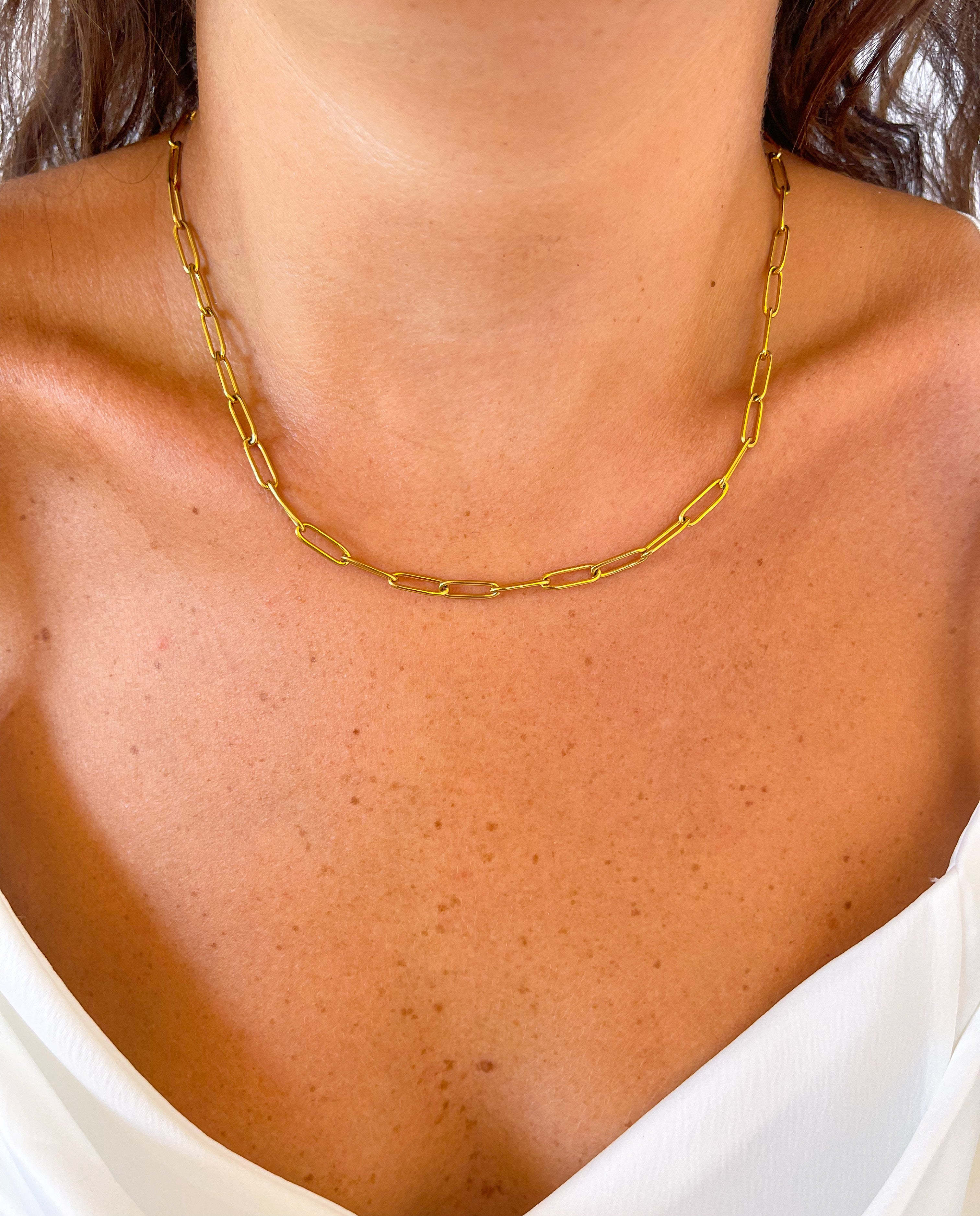 Gold link necklace