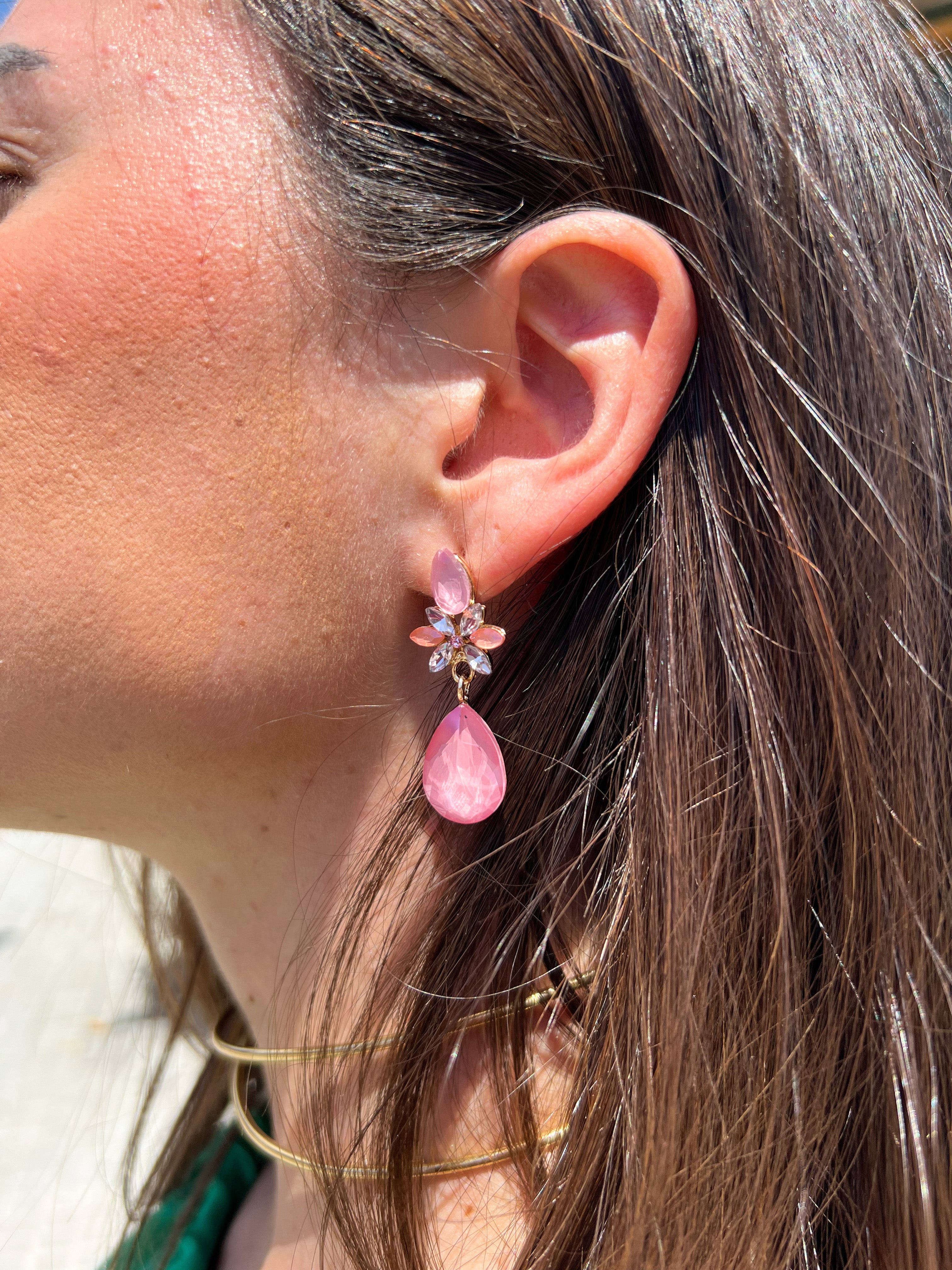 Salmon stone drop earrings