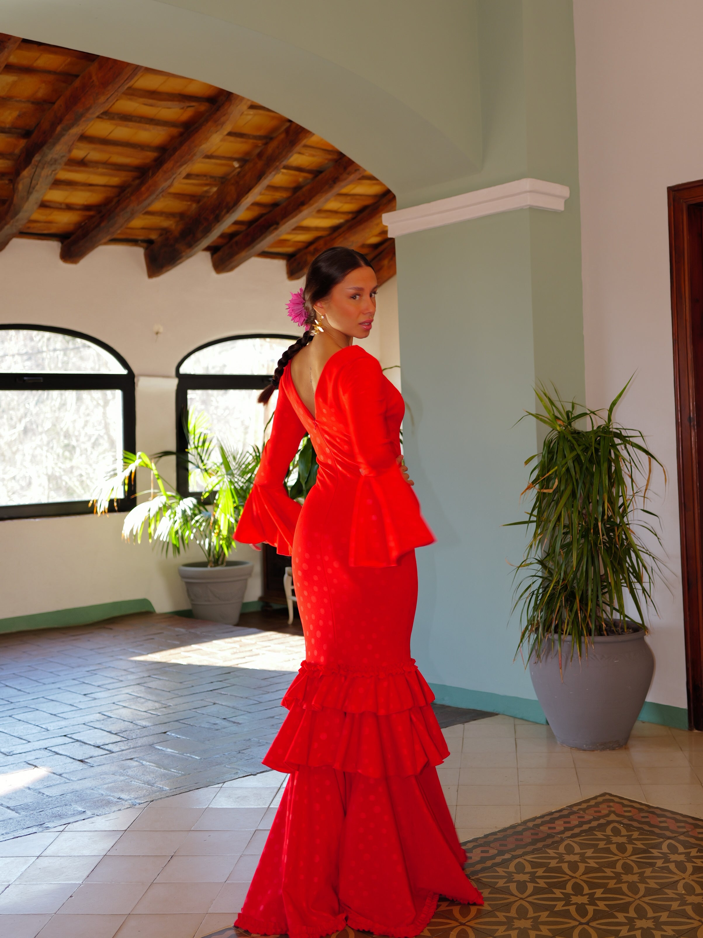 Robe flamenca à volants à pois rouges