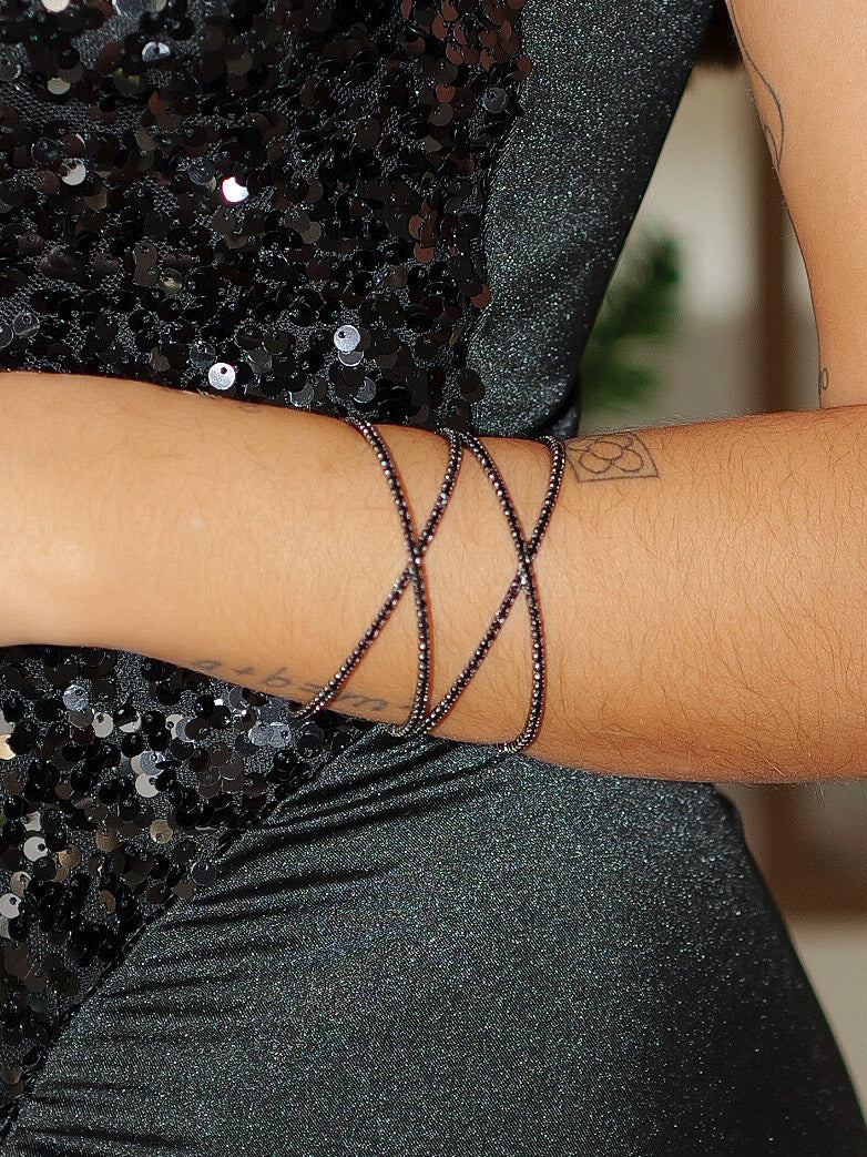 Bracelet croisé brillant noir