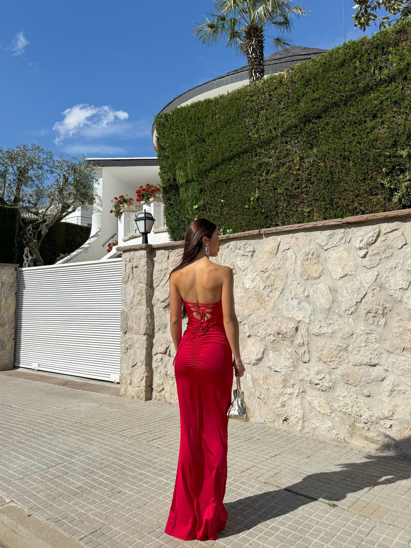 Robe bustier rouge entrelacée