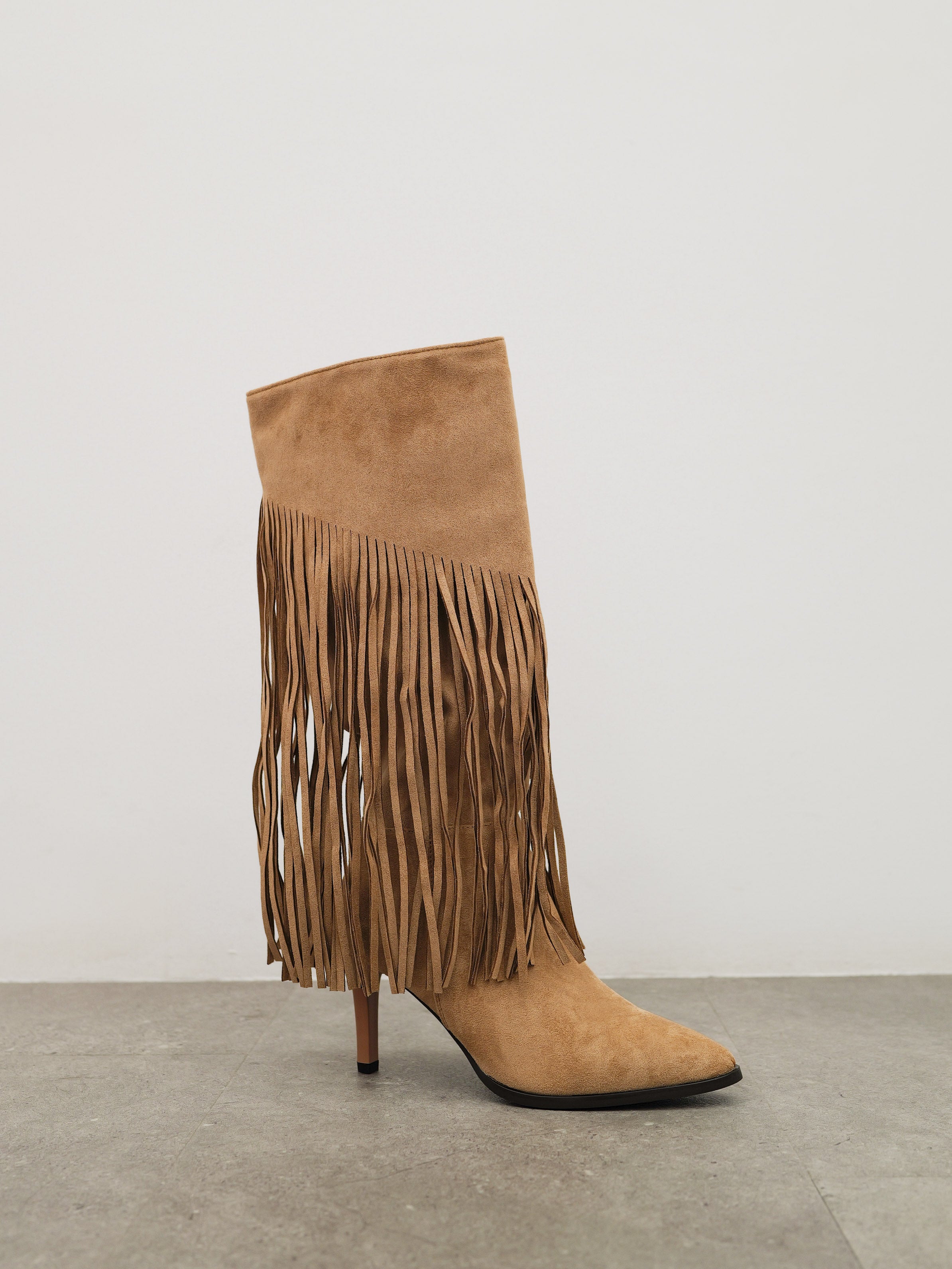 Bottines à franges beige avec talon fin