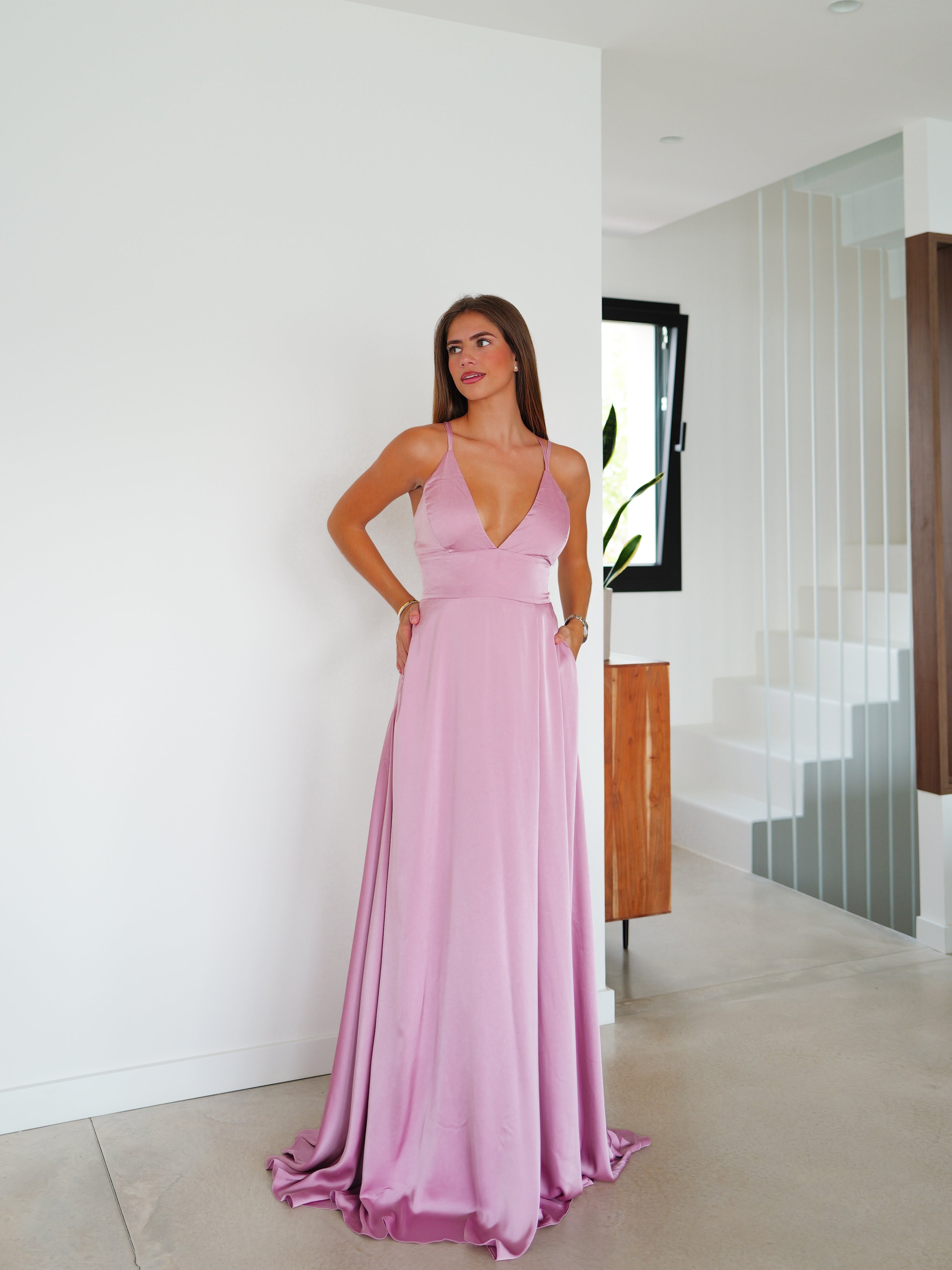 Robe en satin entrelacé rose