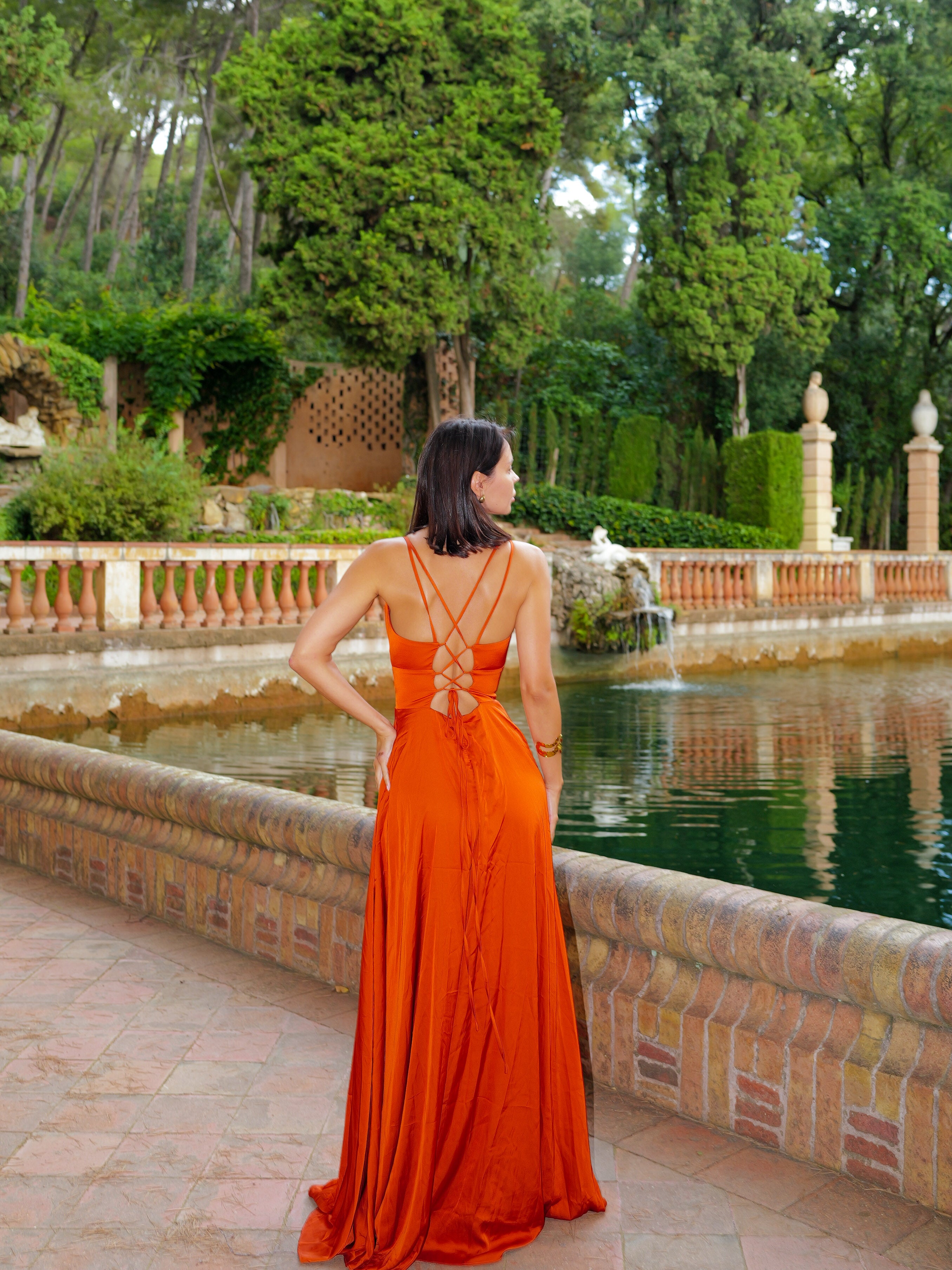 Robe en satin entrelacé Caldera