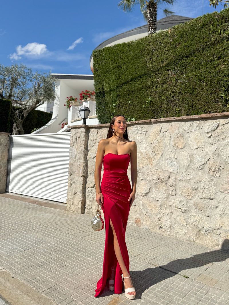 Robe bustier rouge entrelacée