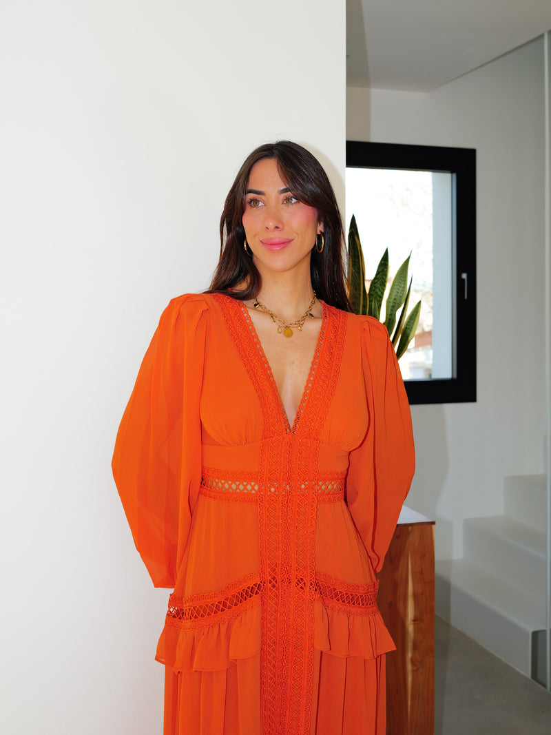 Robe à col en V brodée orange