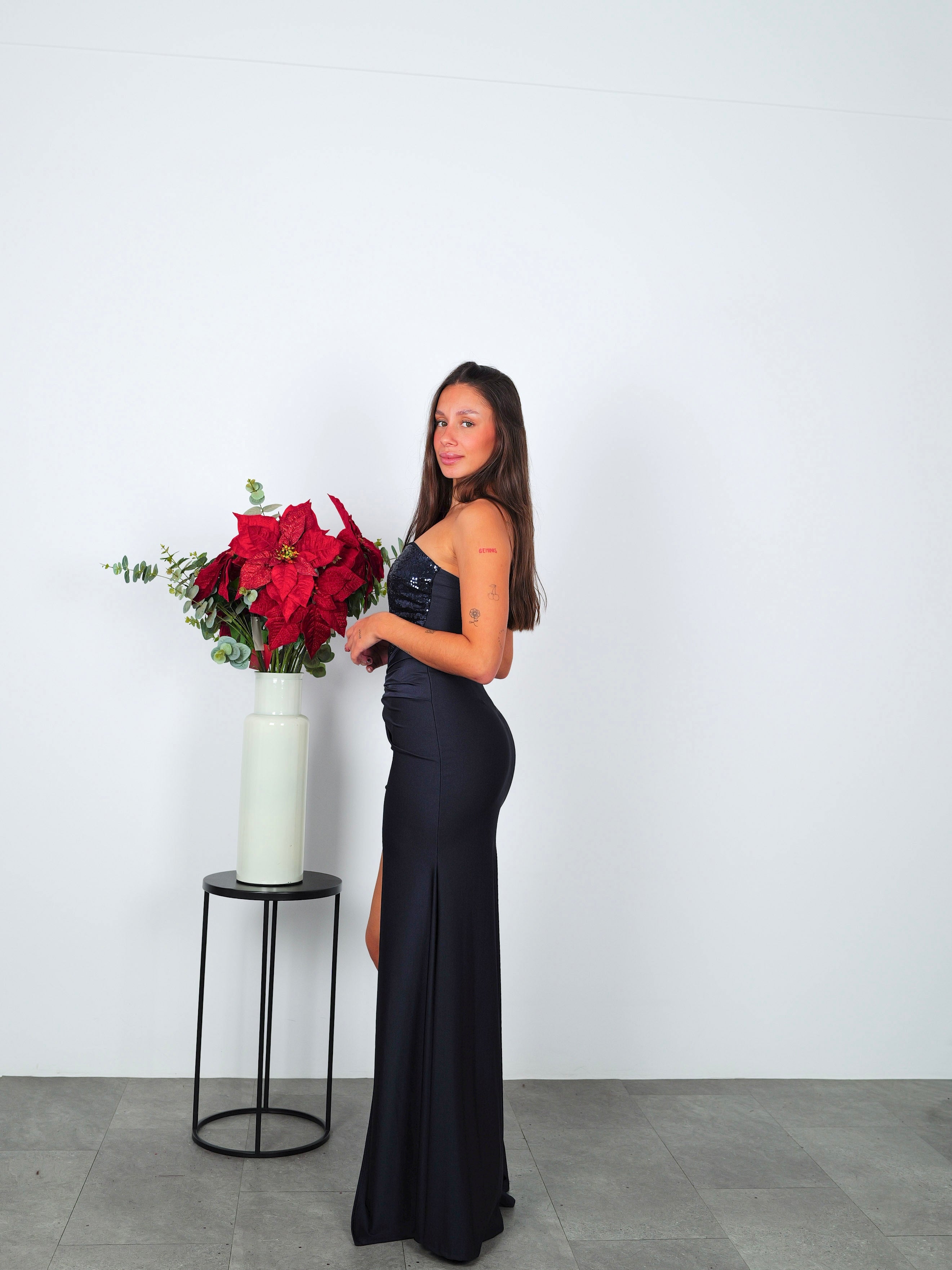 Robe longue à mots pailletés marine