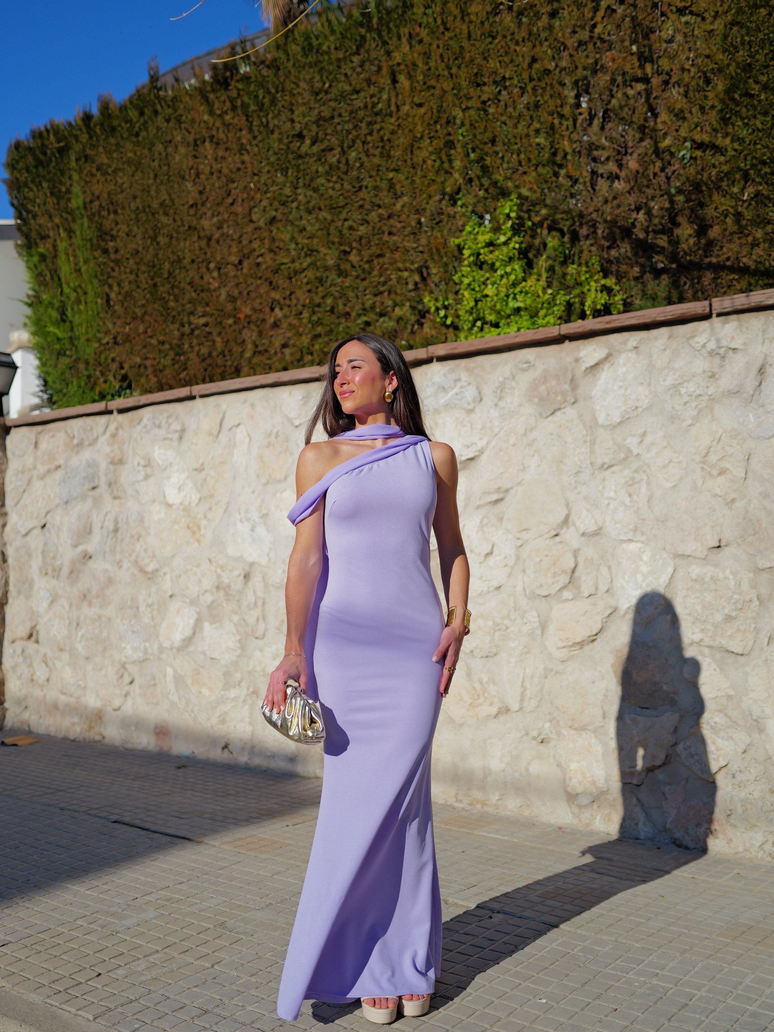 Robe longue asymétrique en mousseline de soie lilas