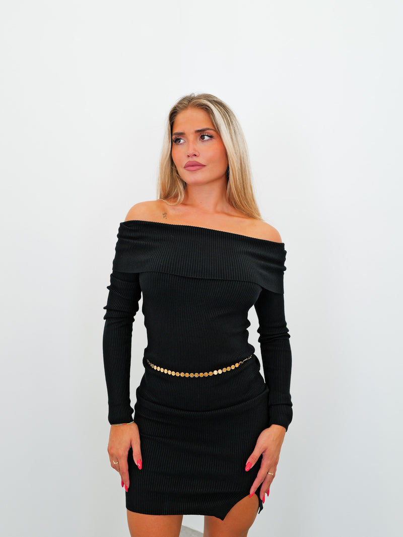 Robe bateau en tricot noir