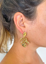 Boucles d'oreilles en feuilles d'or