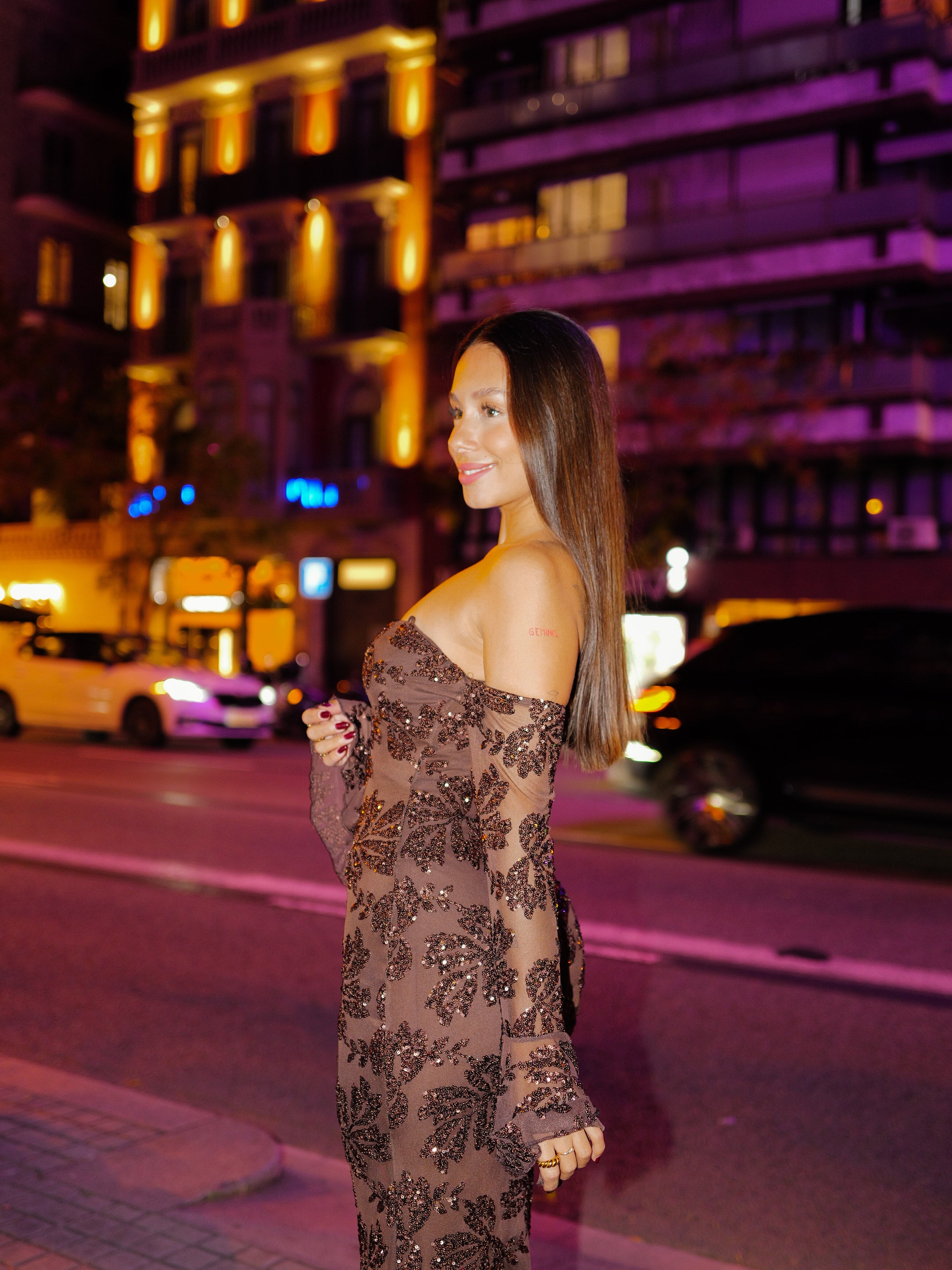 Robe à manches en cœur avec détails en tulle chocolat