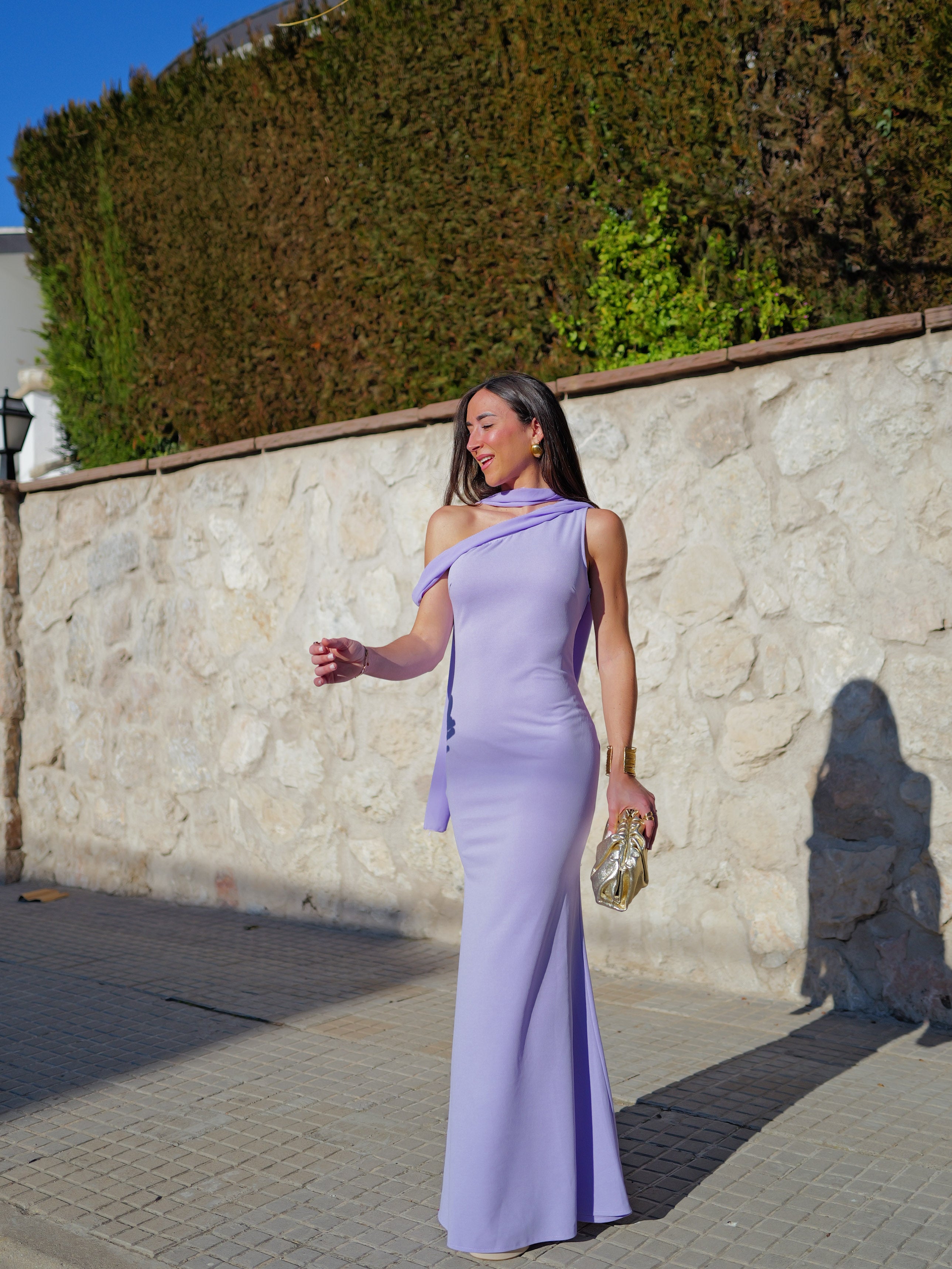 Robe longue asymétrique en mousseline de soie lilas