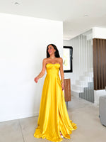 Robe corset mot jaune