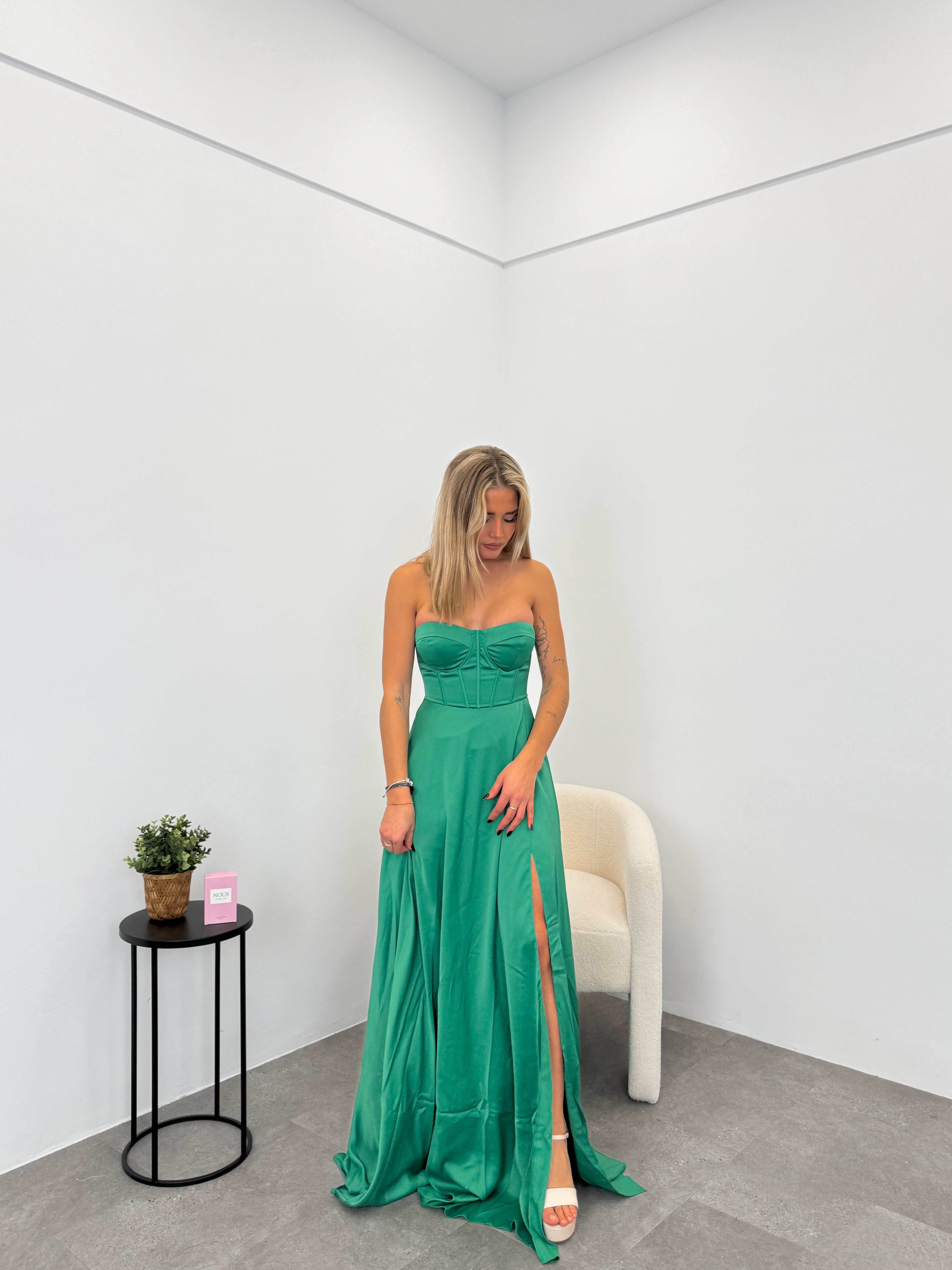 Robe corset mot vert