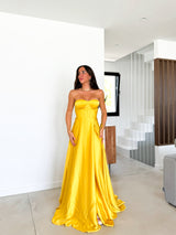 Robe corset mot jaune