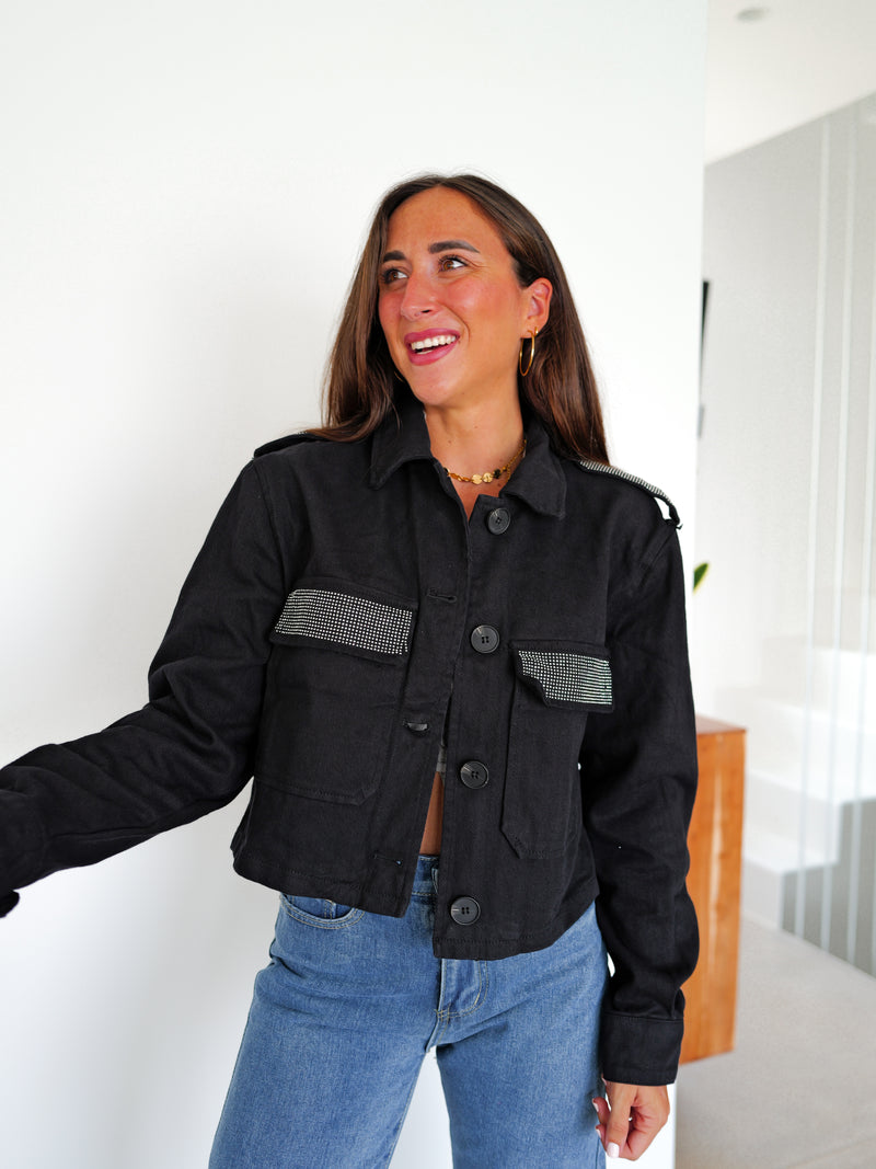 Veste en jean à paillettes noires