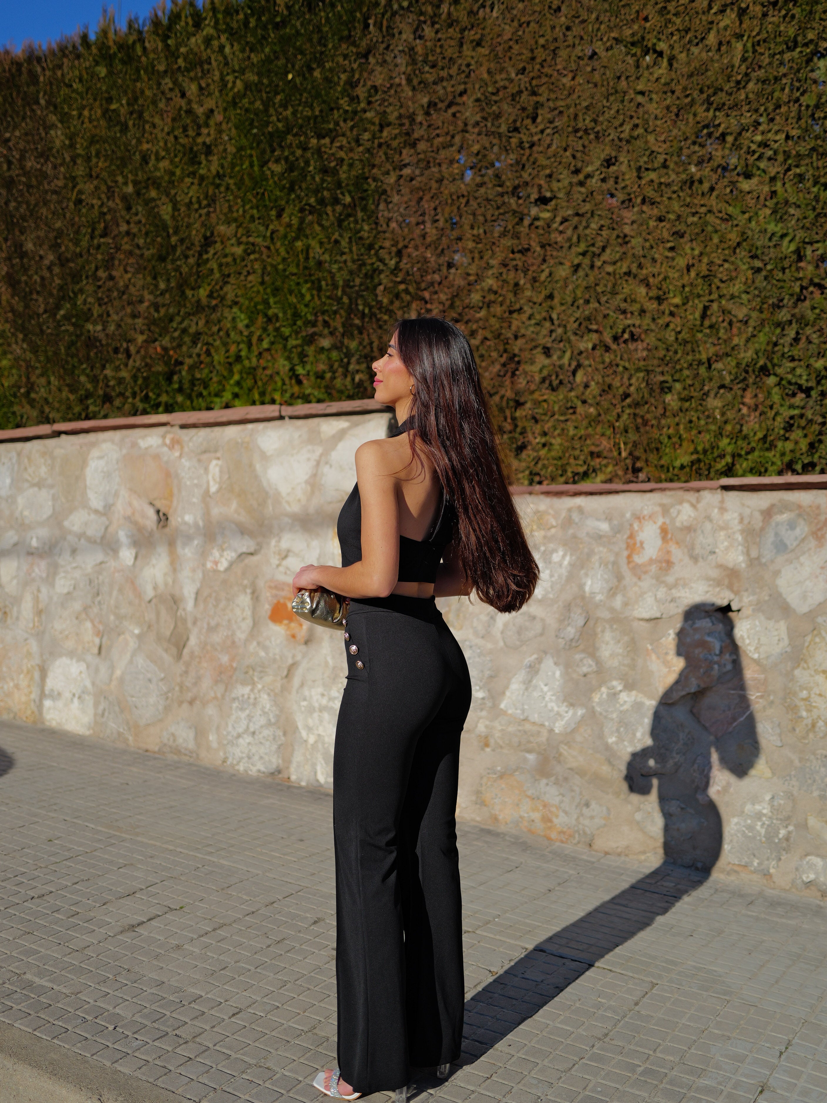 Ensemble long noir à boutons