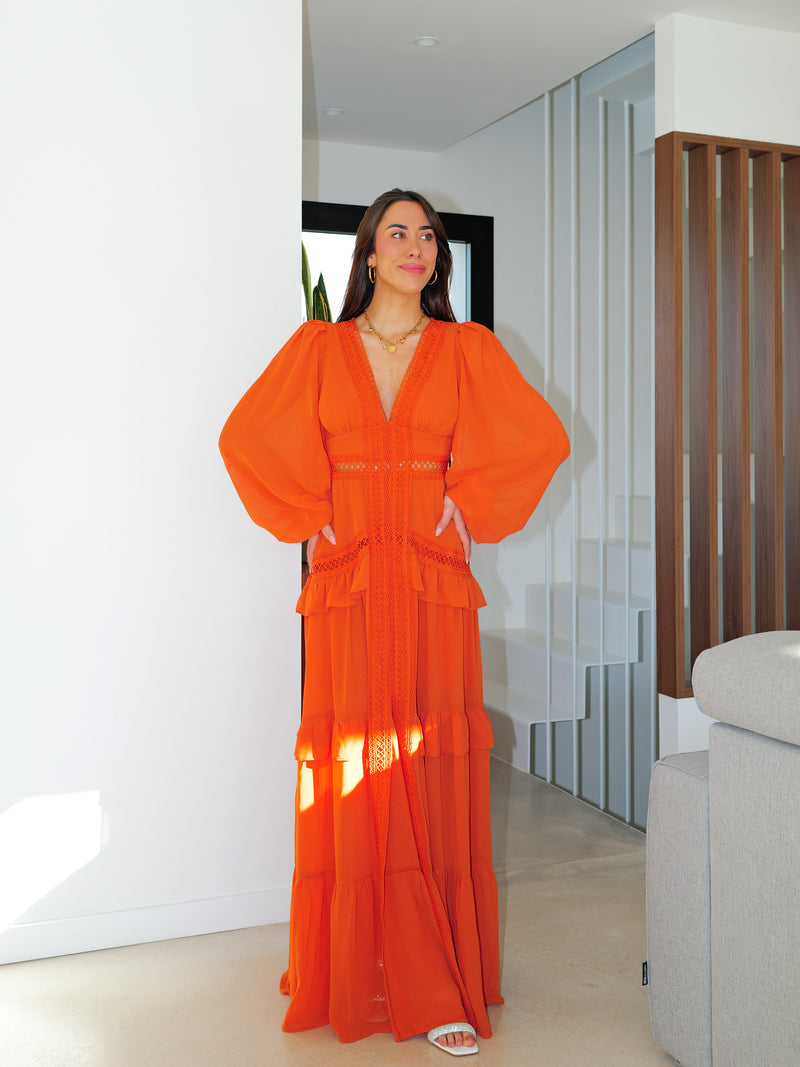 Robe à col en V brodée orange