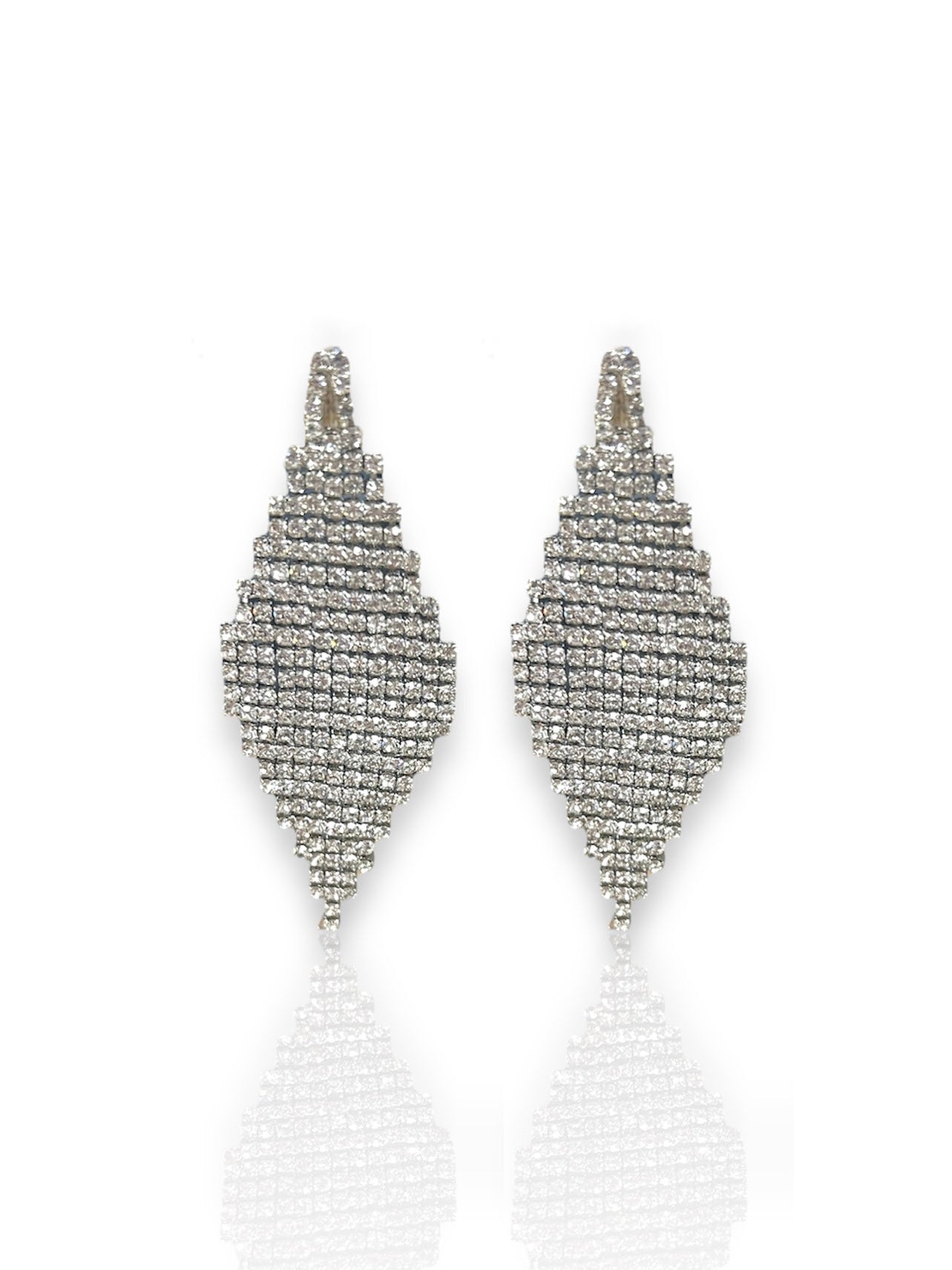 Boucles d'oreilles argentées en forme de losange pailleté