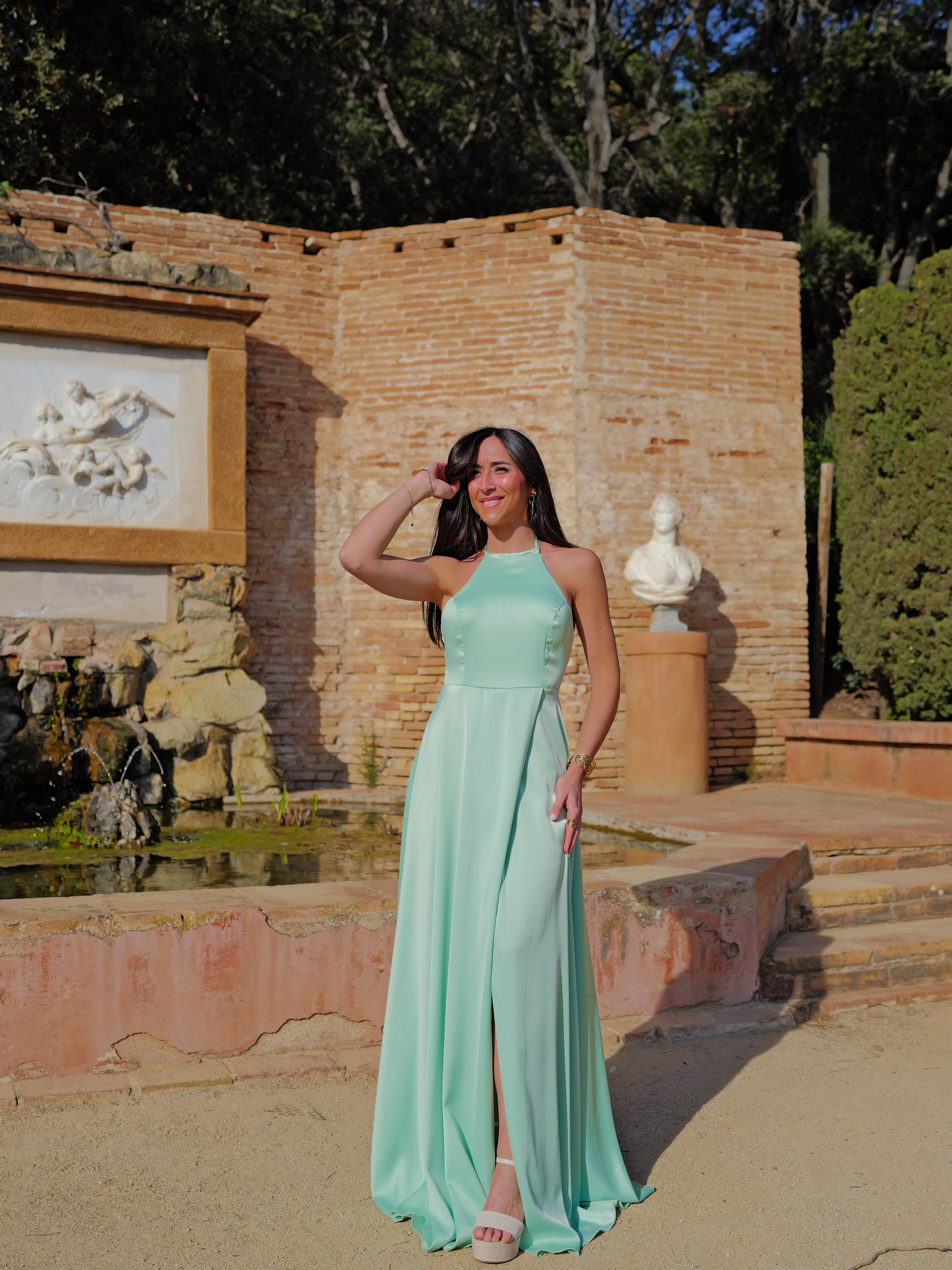 Robe dos nu en satin menthe