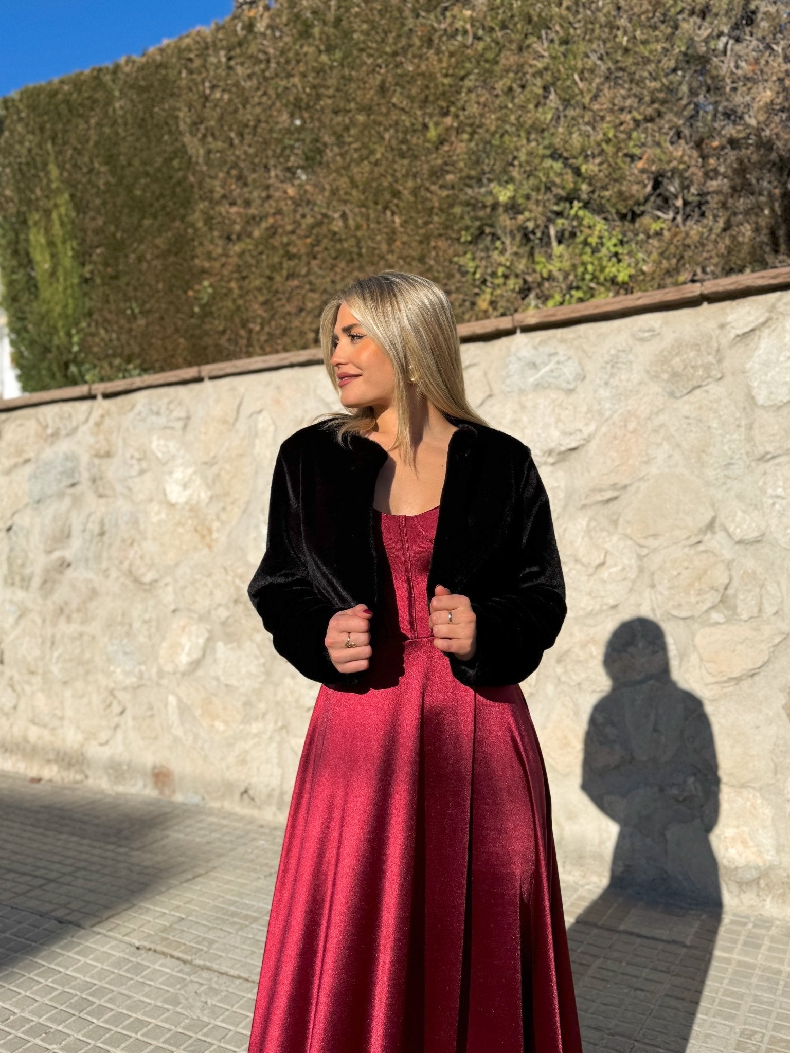 Veste courte en fourrure noire - Sorellas The Brand Barcelona S.L