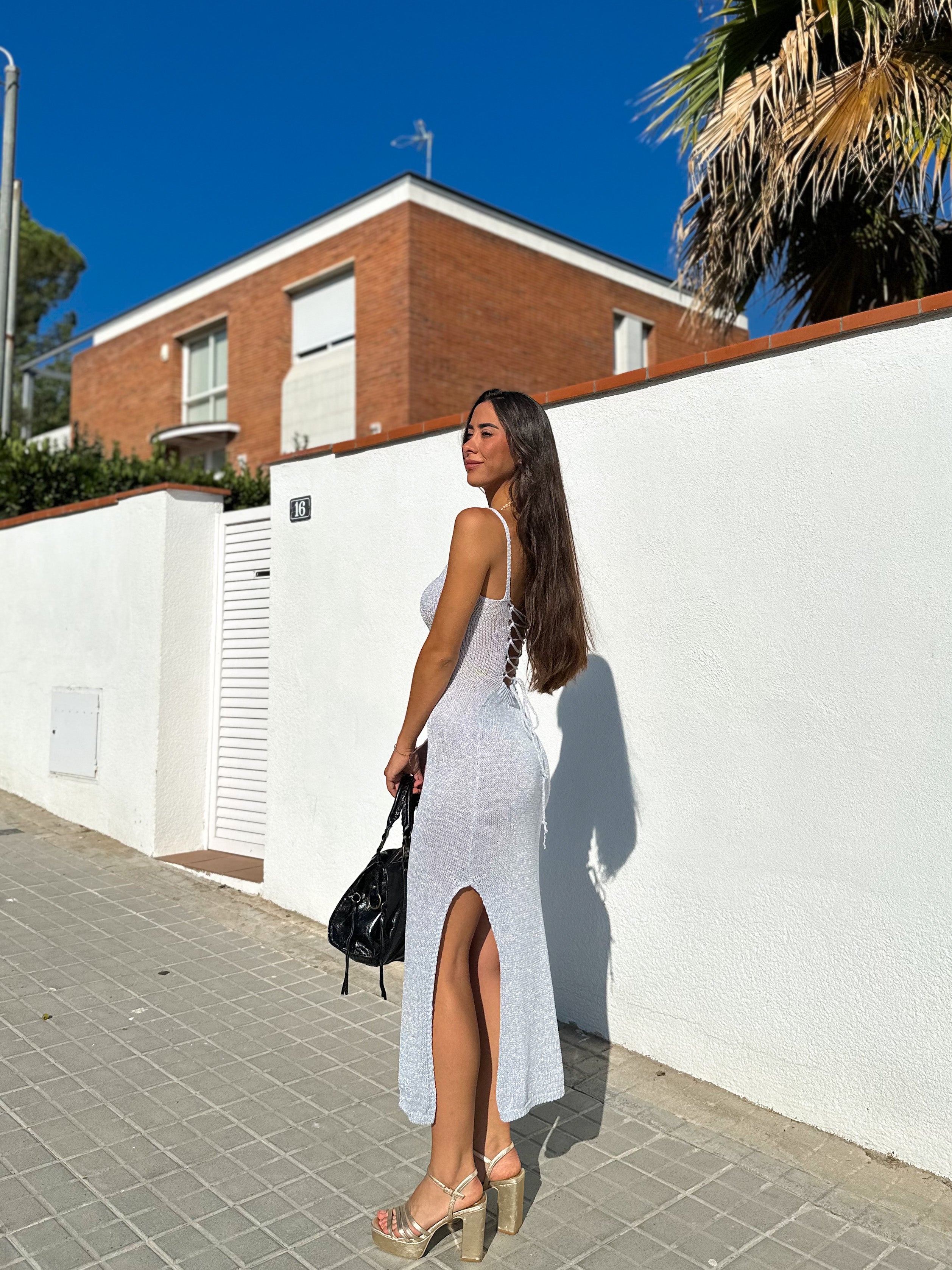 Robe midi en maille argentée