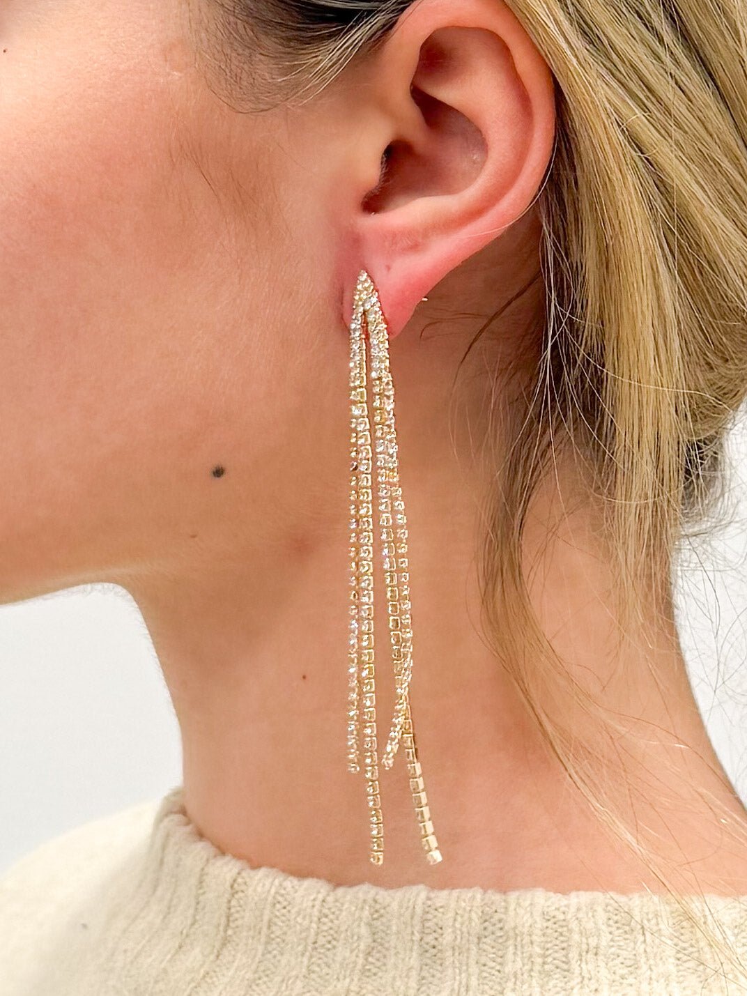 BOUCLES D'OREILLES triangle brillants dorés - Sorellas The Brand Barcelona S.L