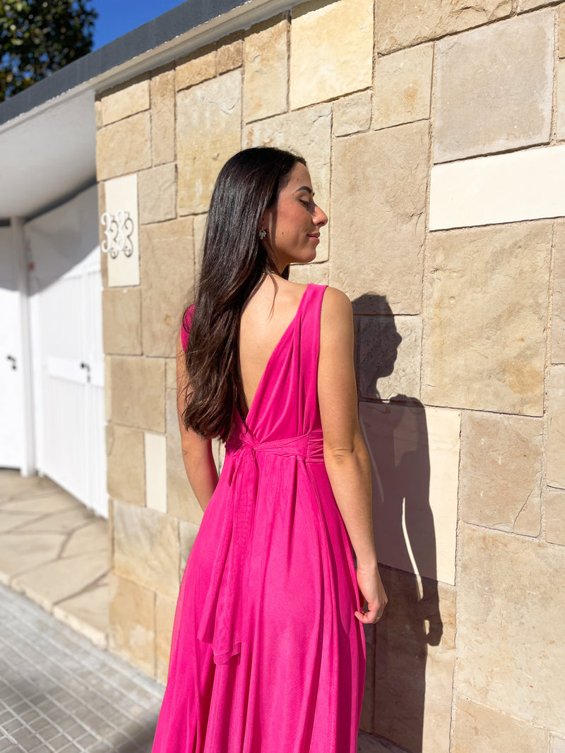 Robe en tulle fuchsia à col en V