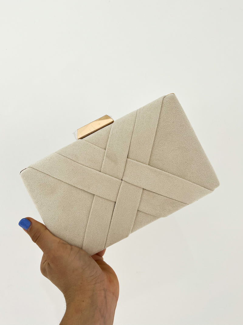 Pochette tressée beige