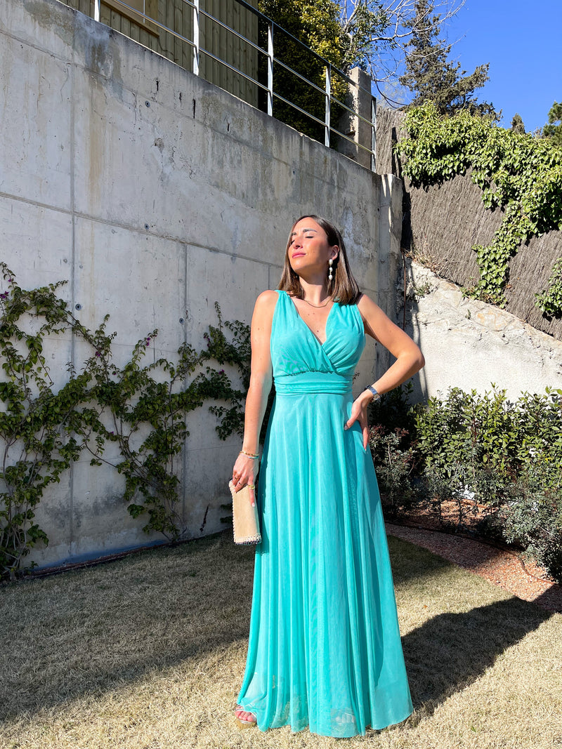 Robe en tulle turquoise à col en V