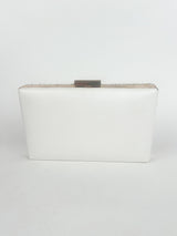 Pochette con ciottoli bianchi