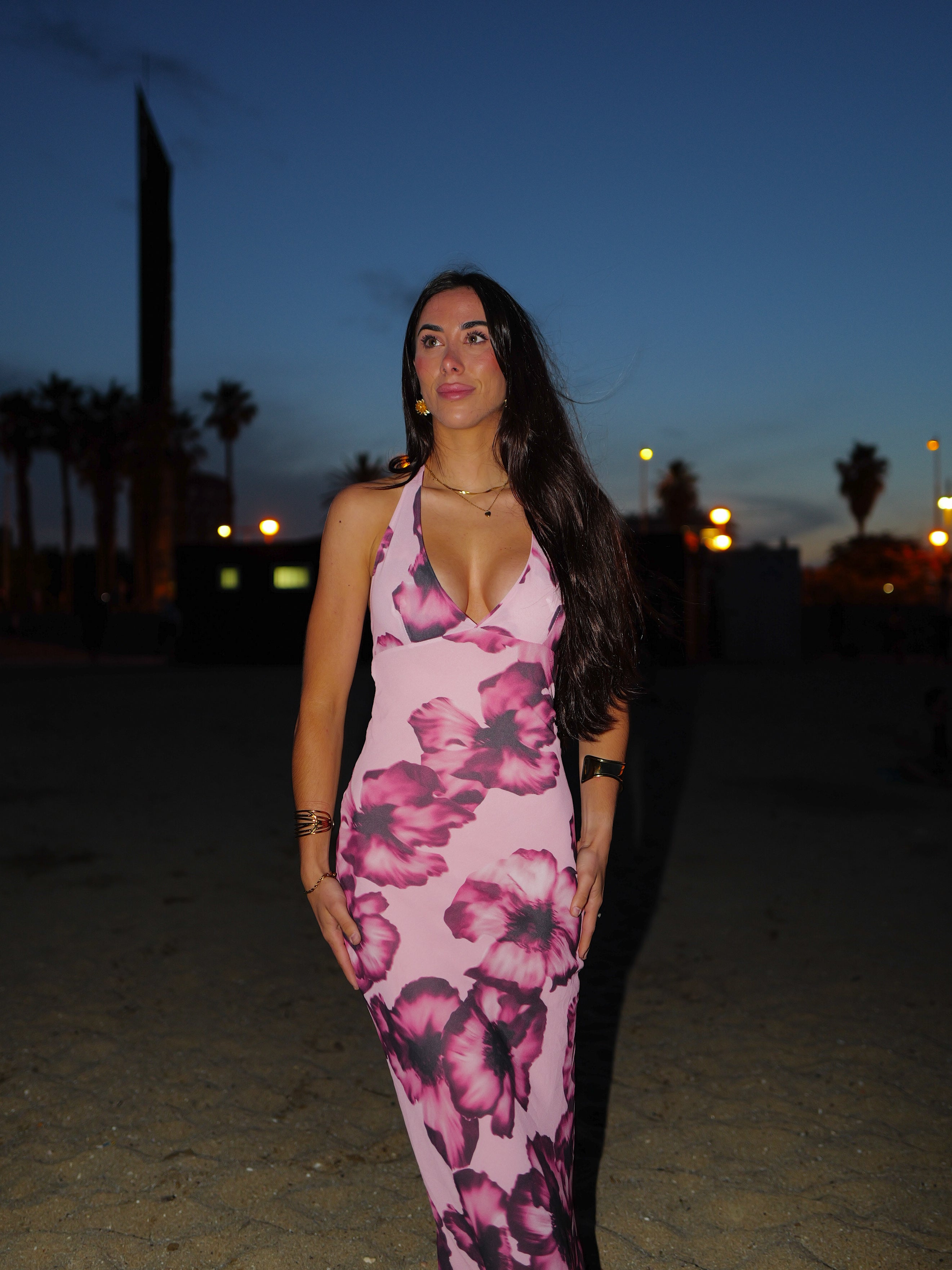 Abito con scollo a V in chiffon stampato rosa