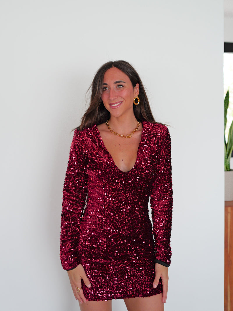 Abito con picco in velluto bordeaux e glitter