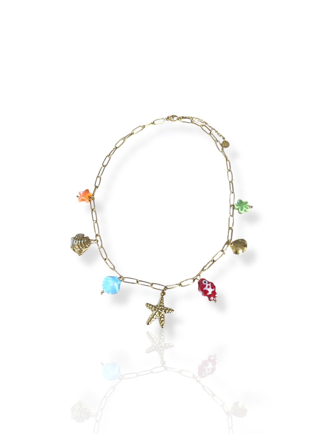 Ciondolo a forma di stella in oro